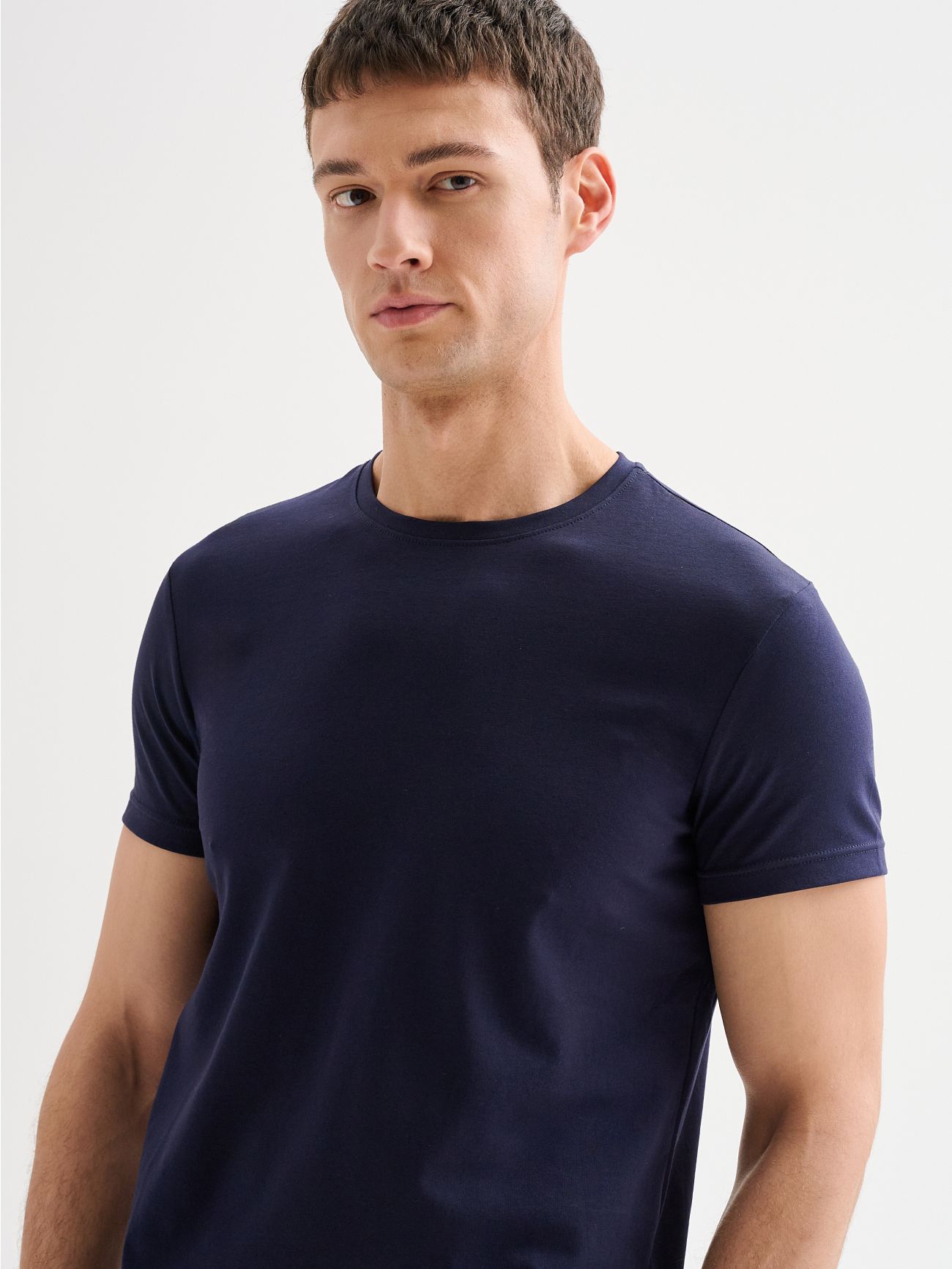 Men's Blue Short-Sleeved Crewneck T-shirt QB24 in_i5