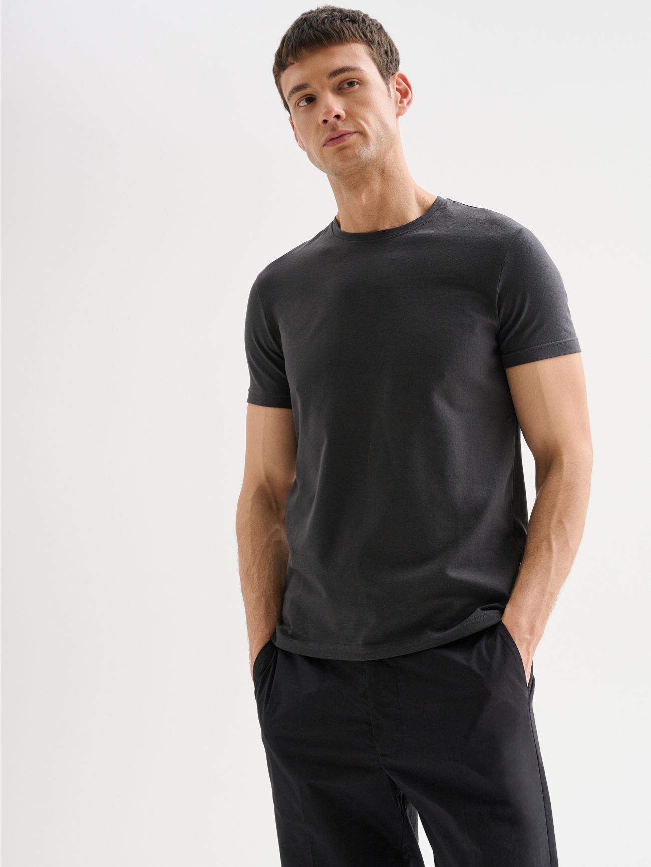 Men's Grey Short-Sleeved Crewneck T-Shirt QB24 in_i7
