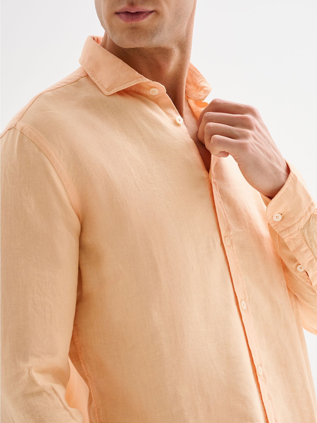 Men’s Peach Linen Shirt with French Collar QB24 in_i6