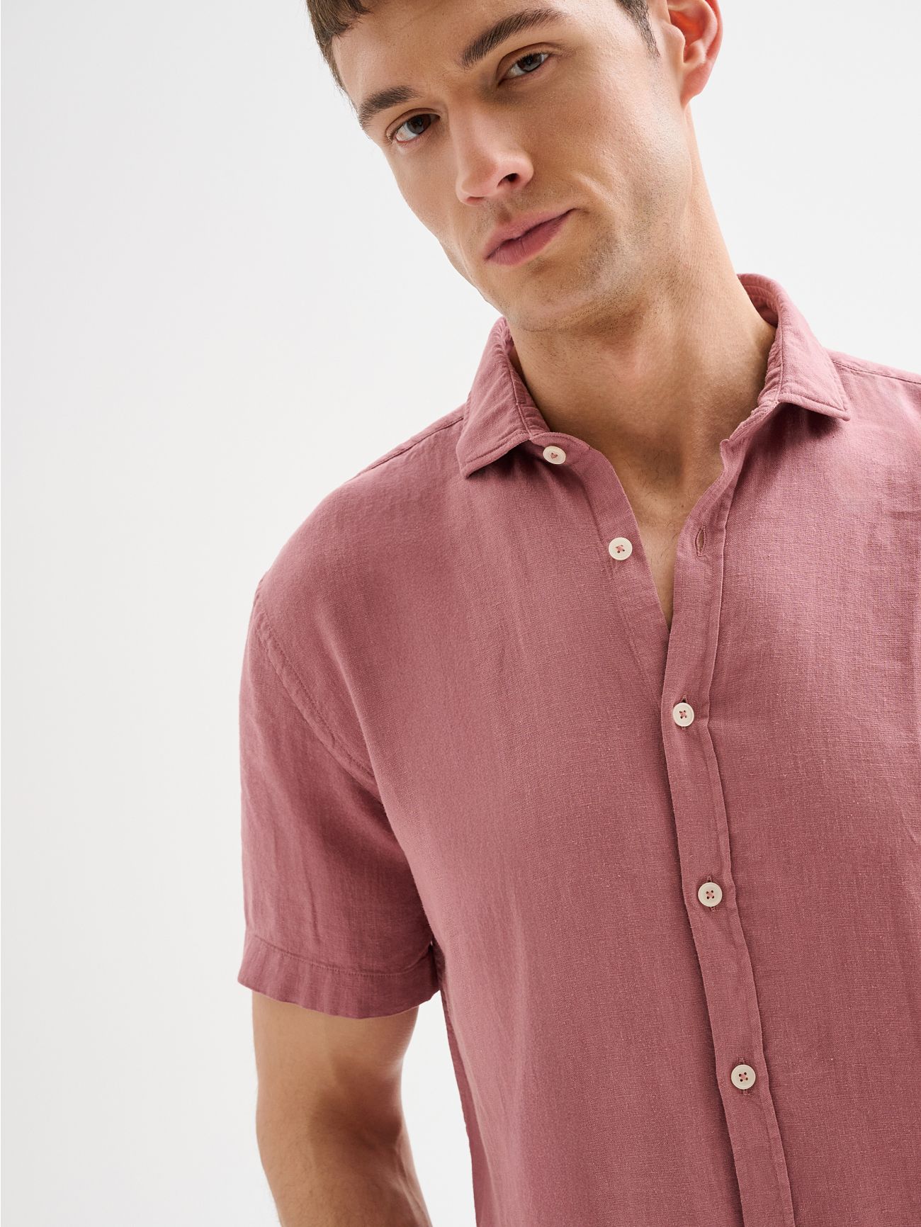 Men’s Pink Linen Shirt with Short Sleeves QB24 in_i5