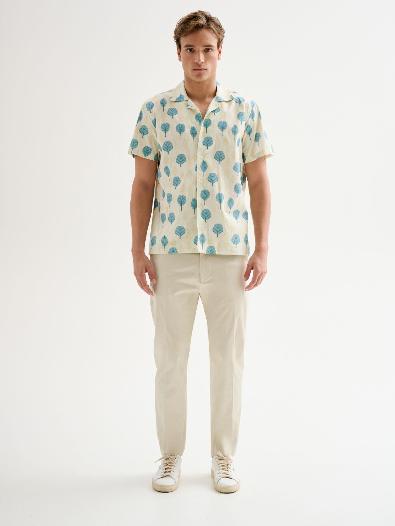 Men’s Leaf-print Bowling Shirt QB24 det_1