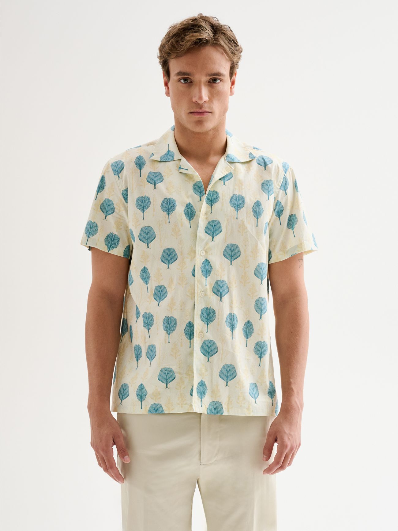 Men’s Leaf-print Bowling Shirt QB24 det_3