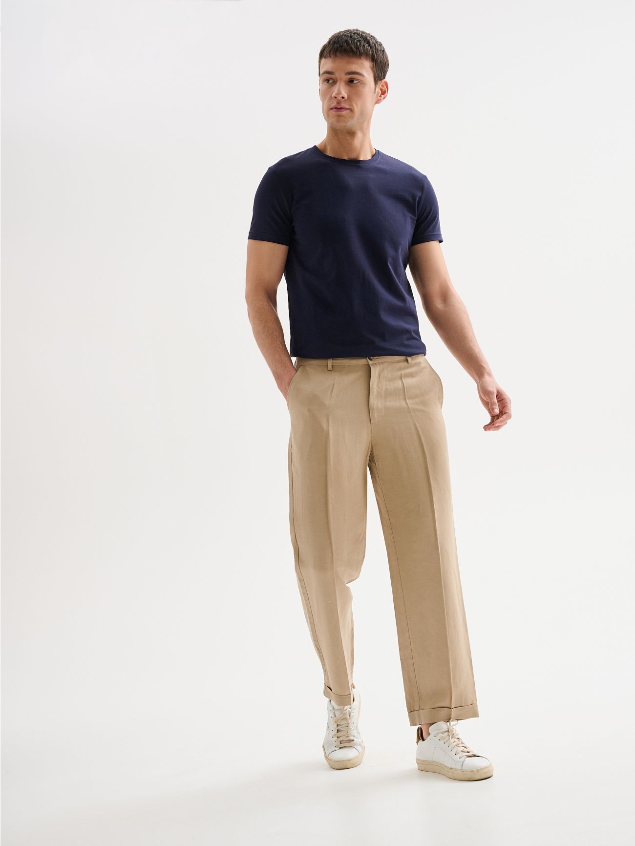 Męskie spodnie loose-fit z lnem QB24 sp_e1