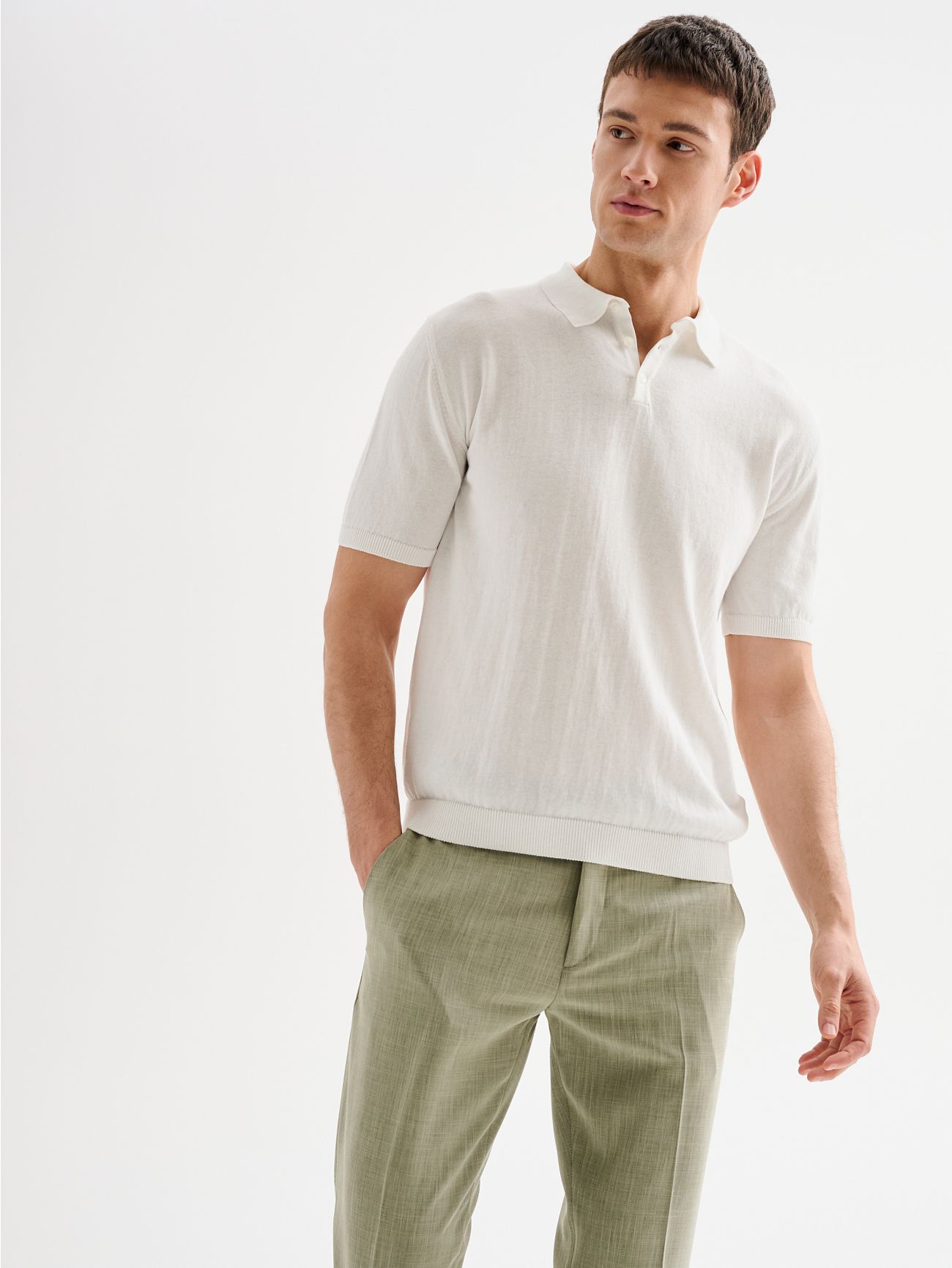 Men's Basic White Knitted Polo Short in Crepe Cotton QB24 in_i7