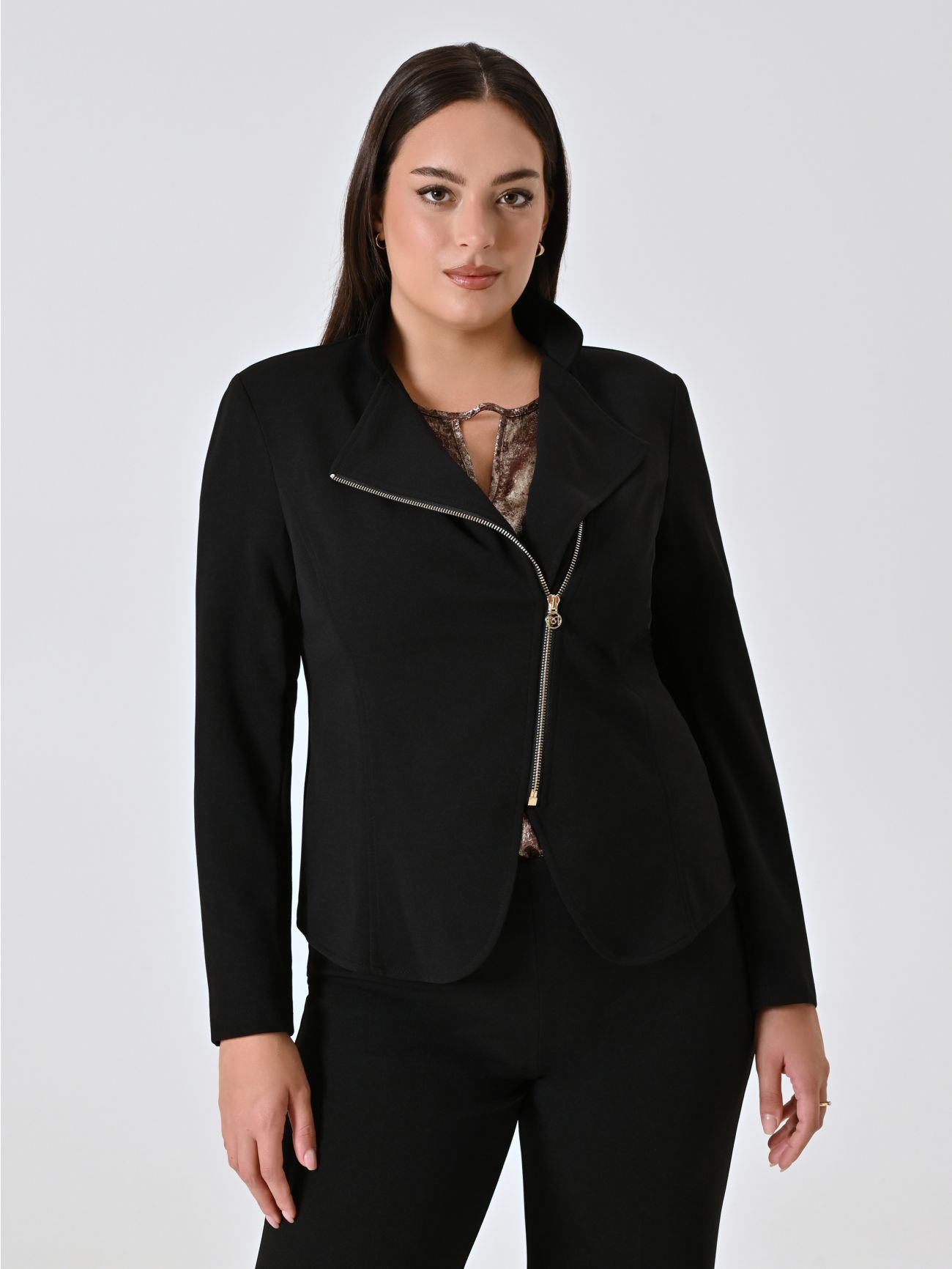 Curvy-Jacke mit Reißverschluss in Schwarz in_i7