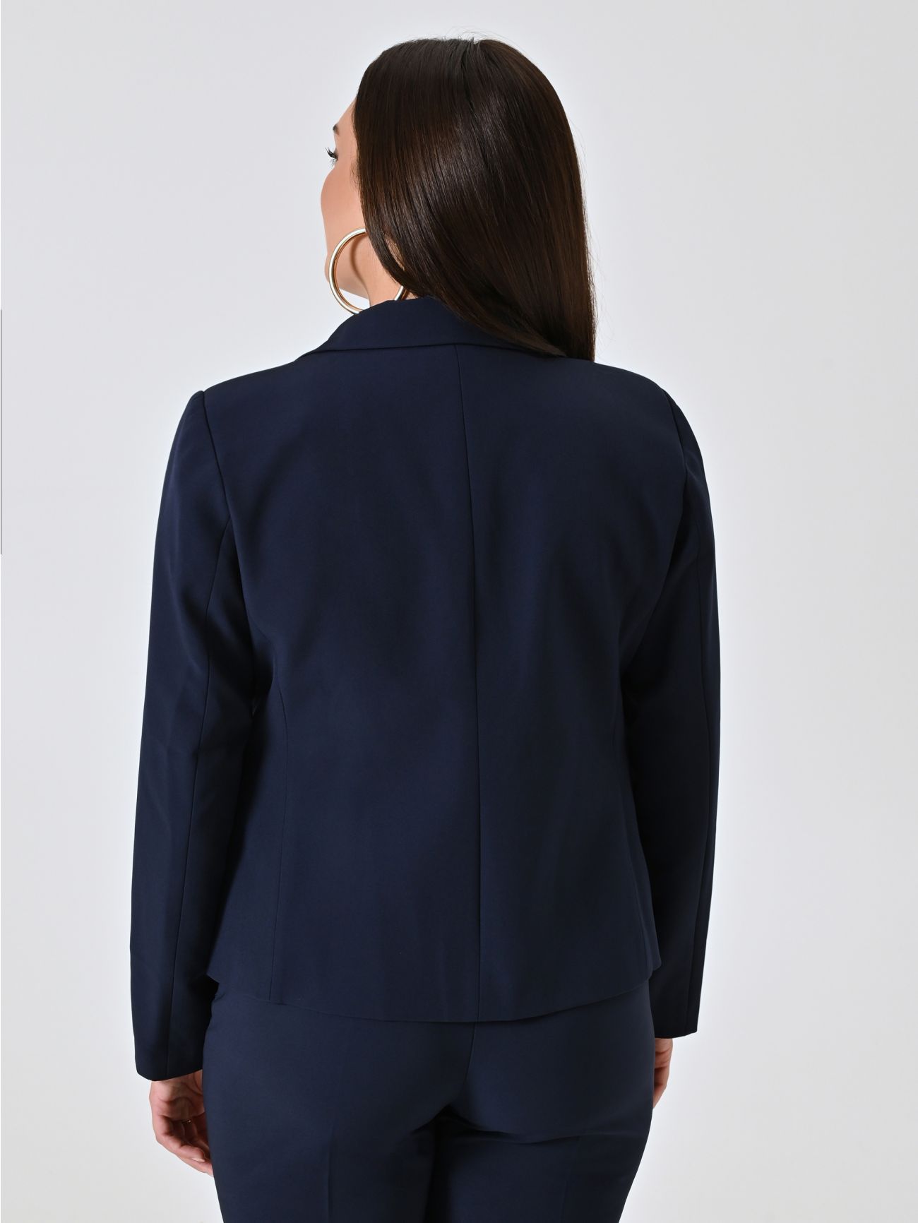 Curvy-Jacke mit einem Knopf in Blau det_3