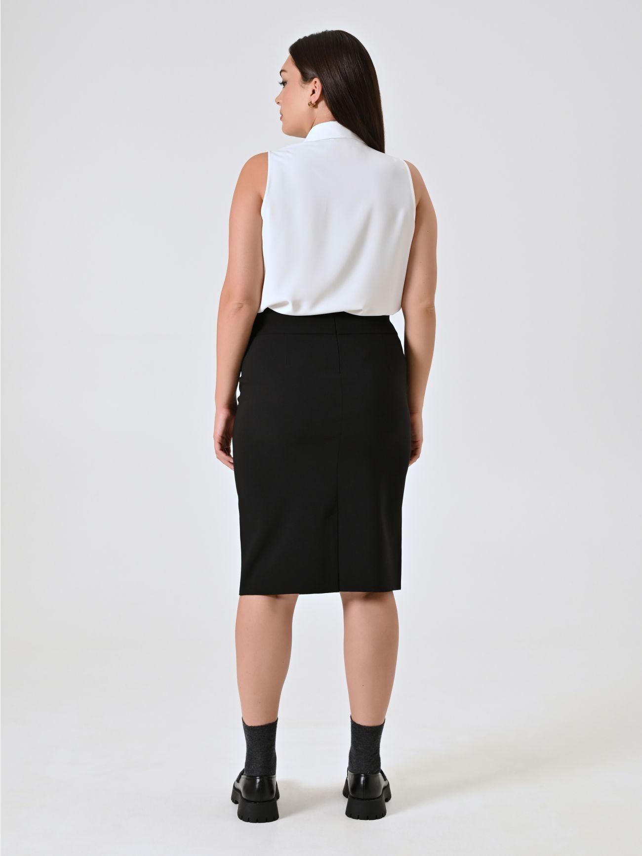 Curvy Black Pencil Skirt det_3