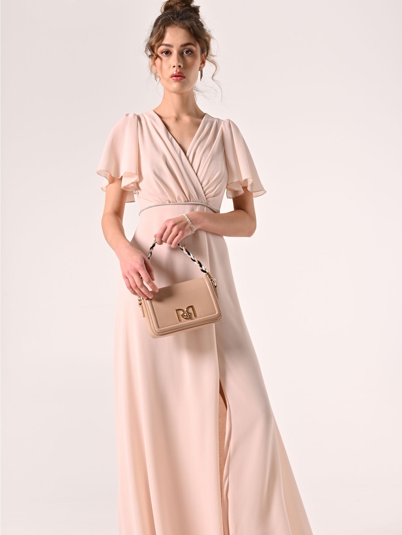 Vestido largo de georgette con ribete de pedrería sp_e1