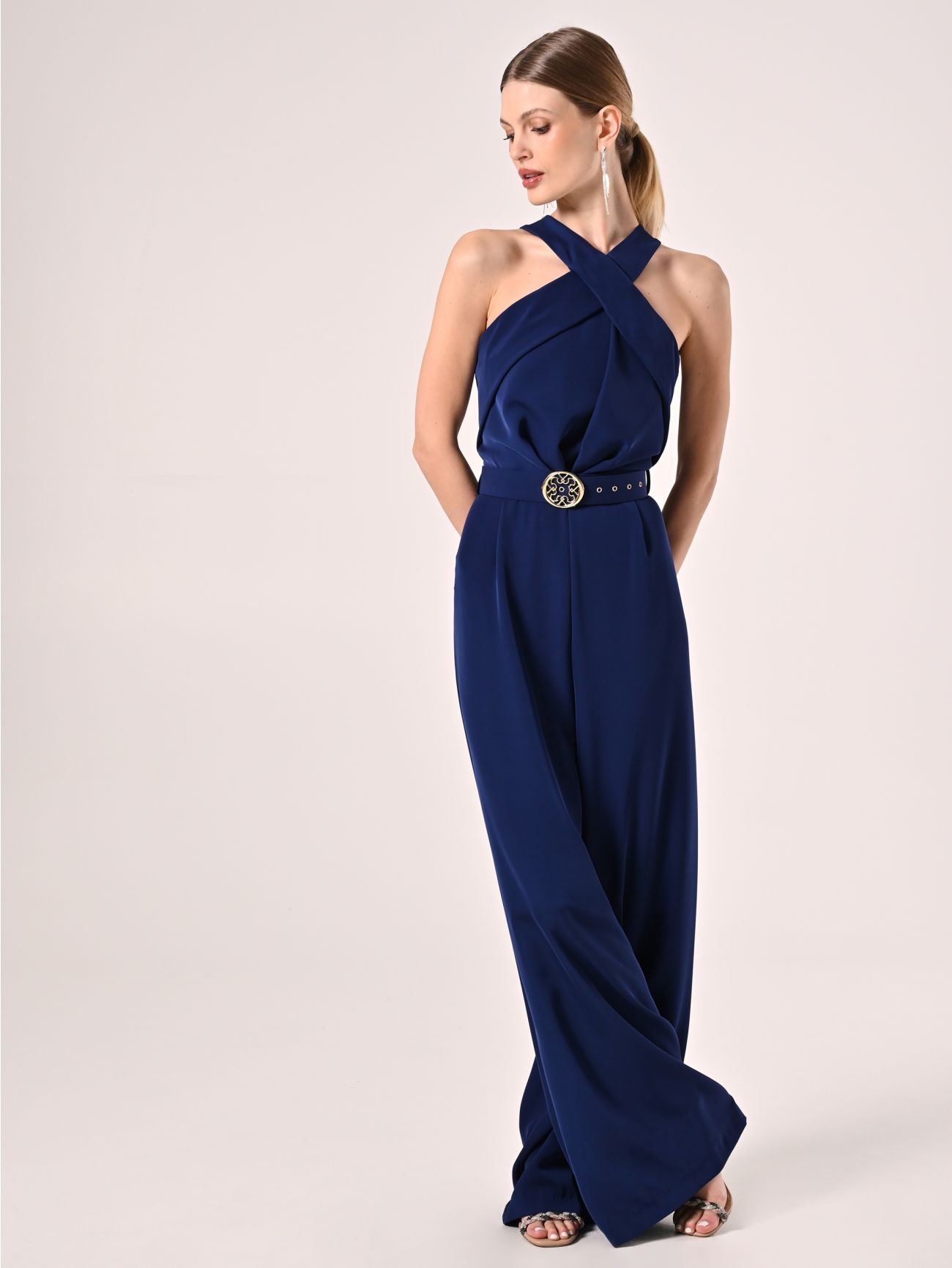 Tuta Blu Navy con Scollo all'Americana in_i7