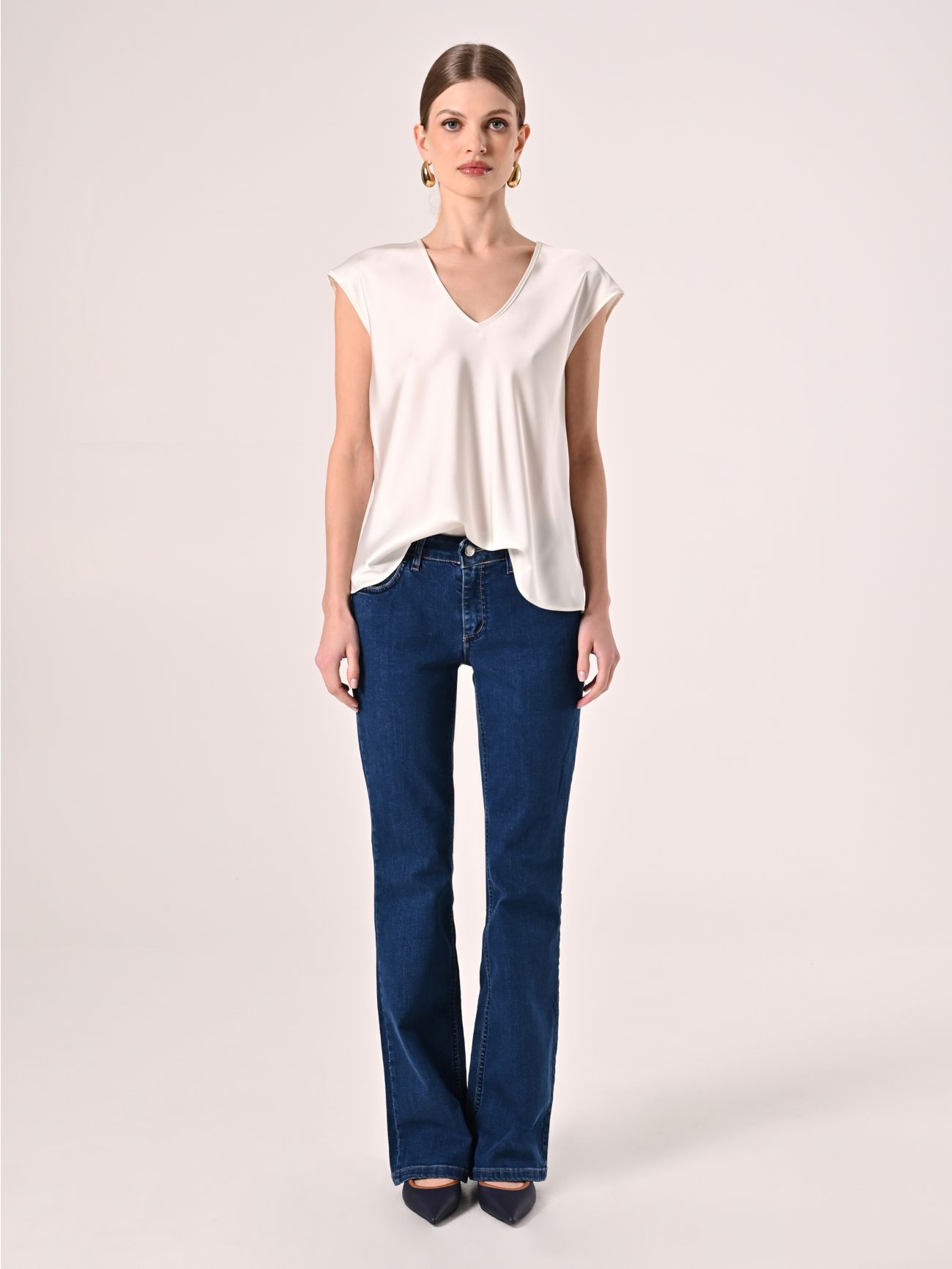 Flared Jeans with Logo Detail det_1