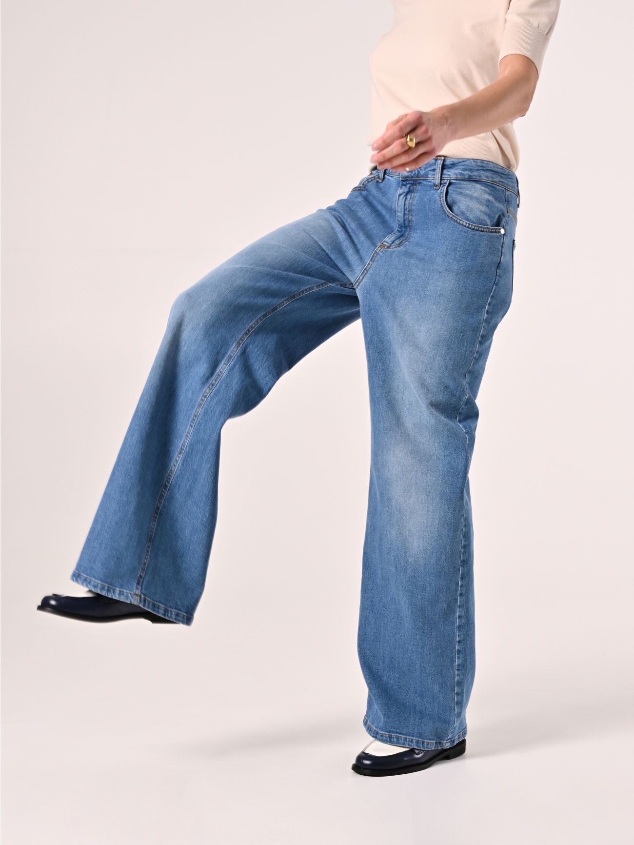 Jeans Palazzo en toile claire in_i7