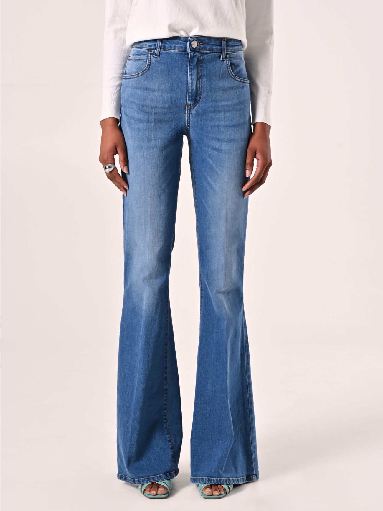 Jeans Flared Lavaggio chiaro det_2
