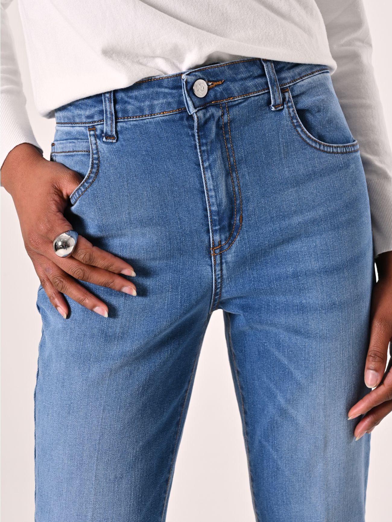 Jeans Flared Lavaggio chiaro in_i5