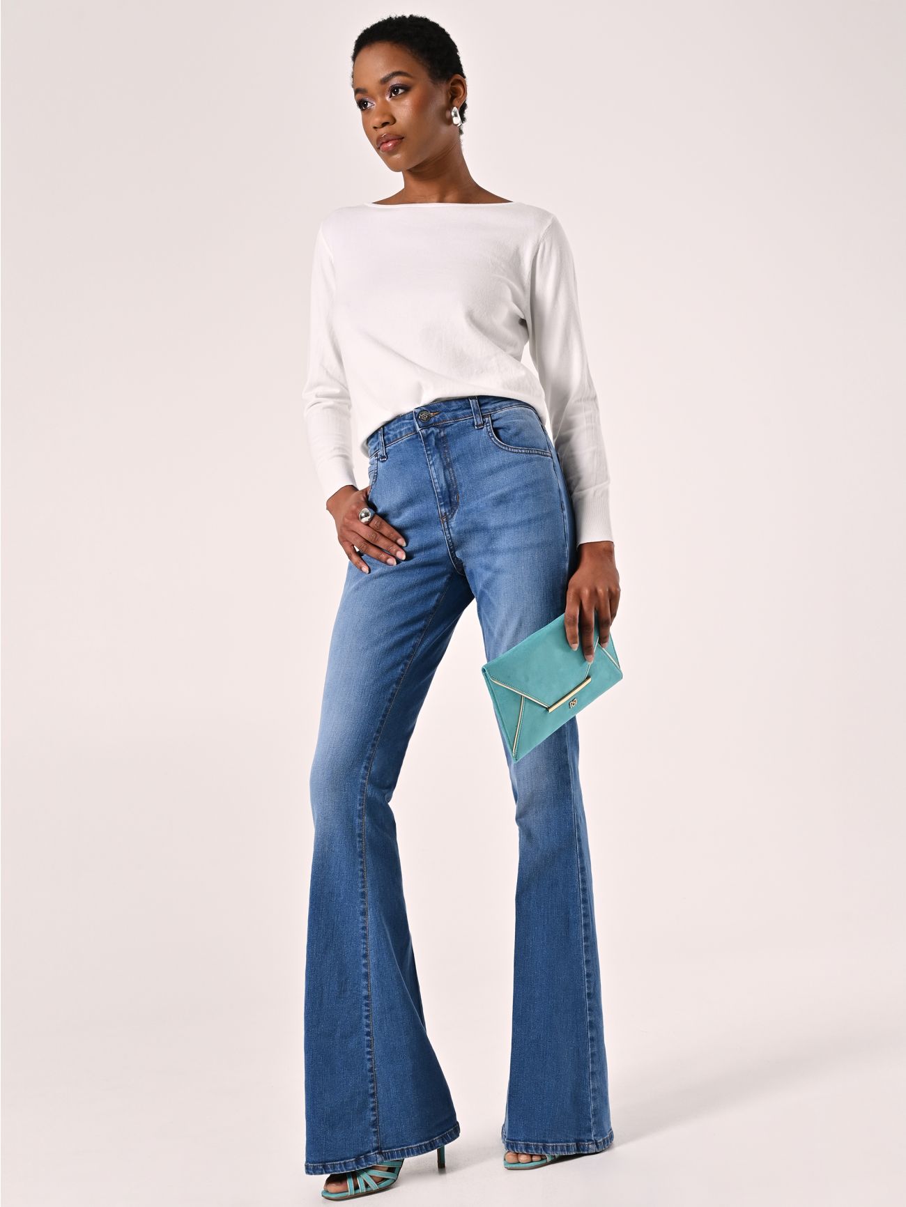 Jeans Flared Lavaggio chiaro  Rinascimento