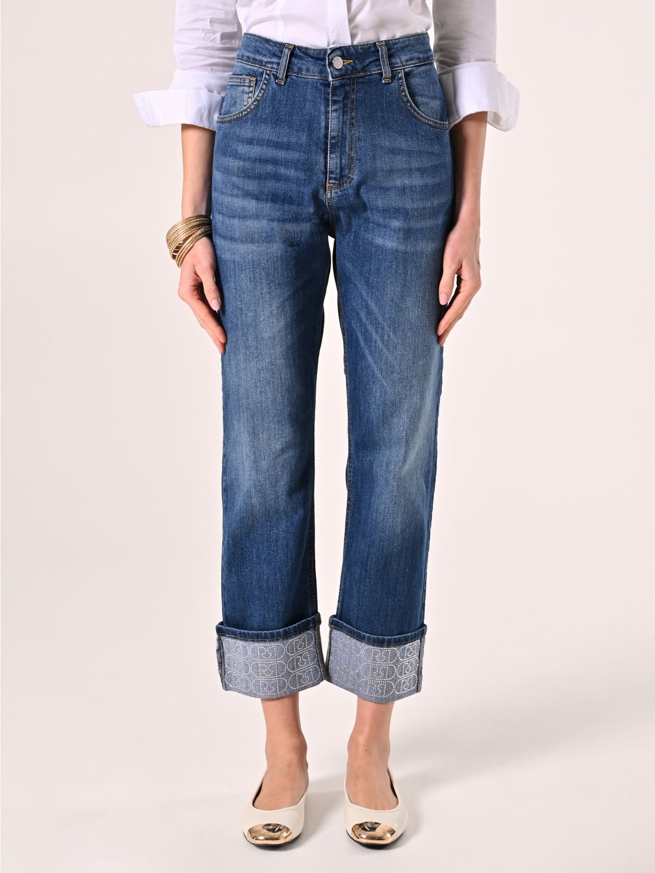 Jeans with Cuffed Hem and Rhinestone Logo det_2