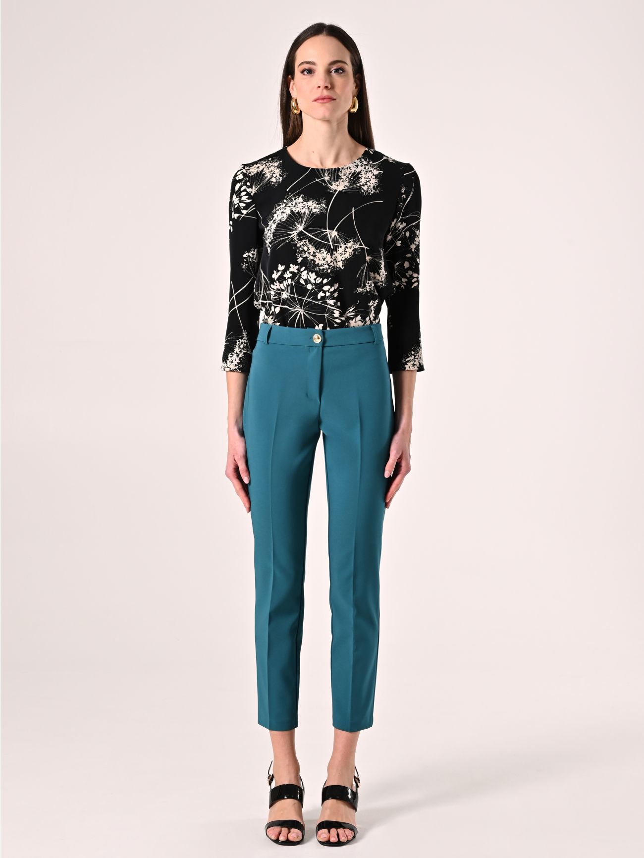 Trousers in Royal Green Technical Fabric det_1