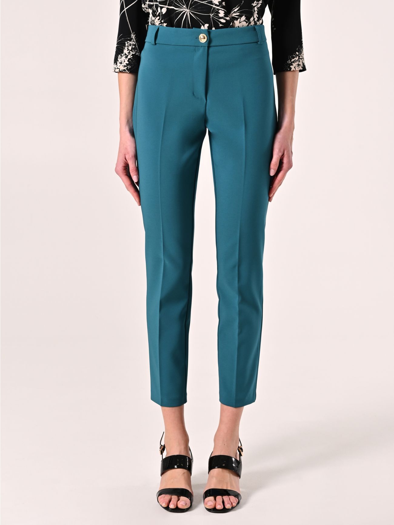 Trousers in Royal Green Technical Fabric det_2
