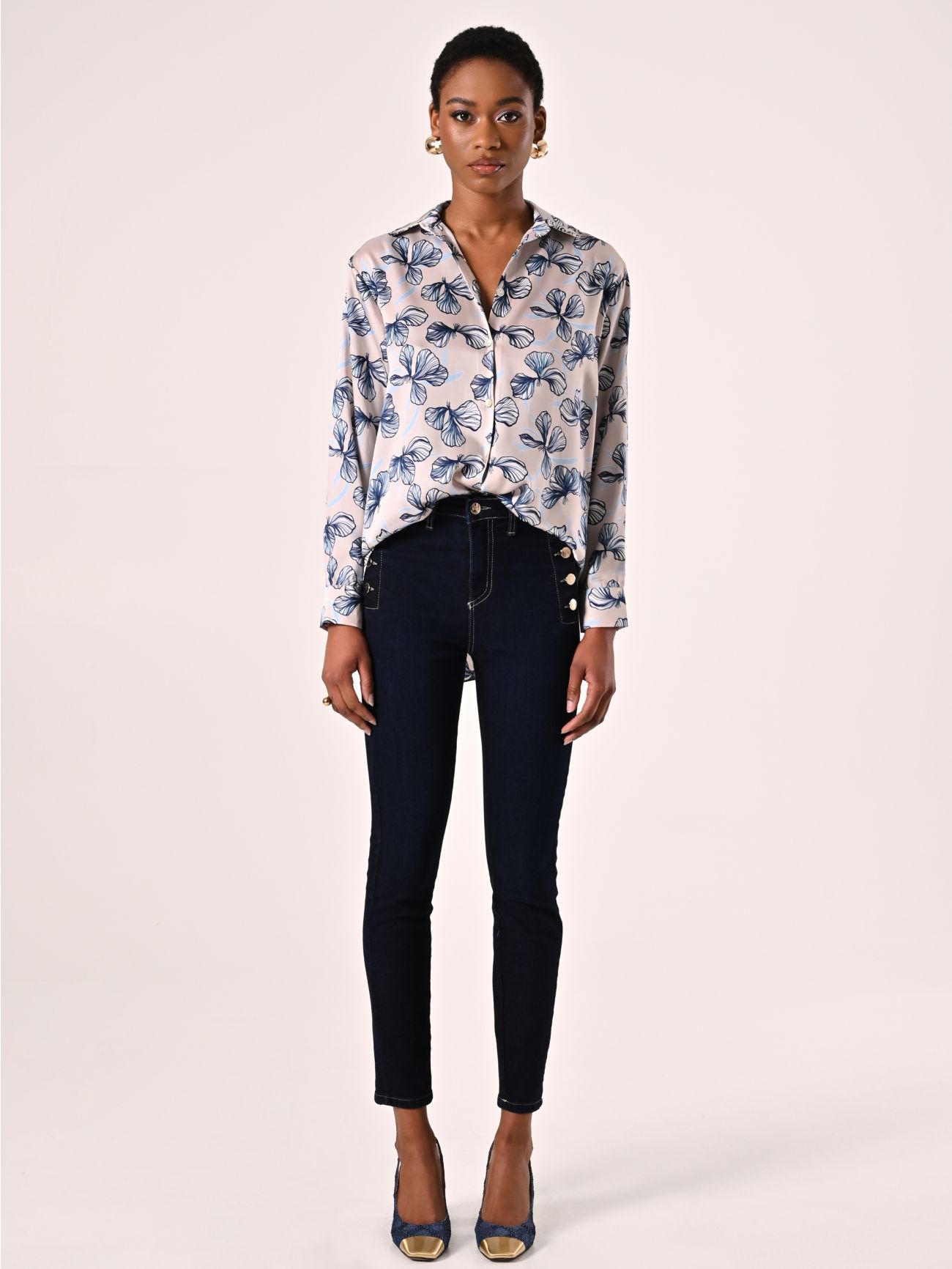 Chemise en satin imprimé fleuri det_1
