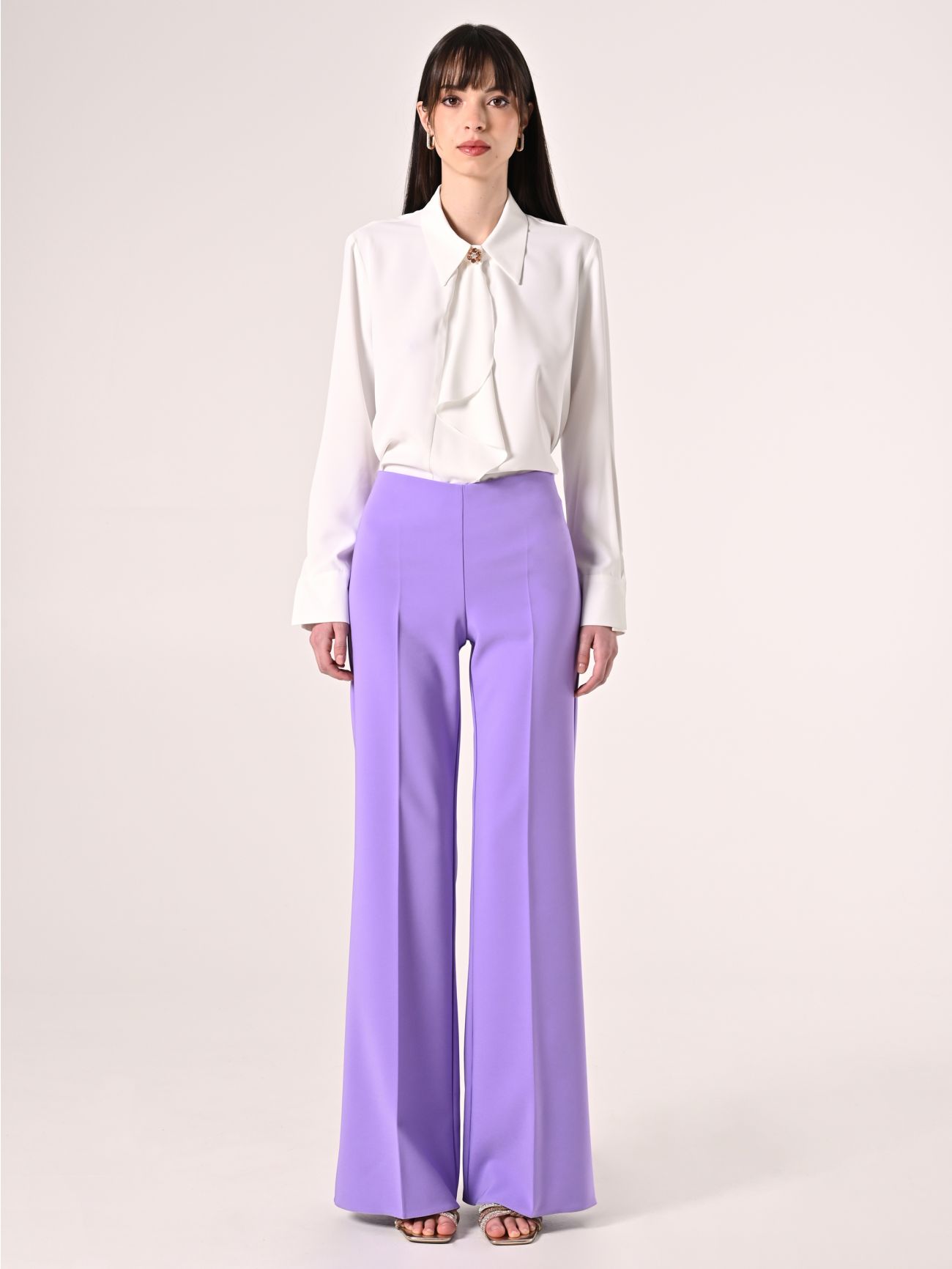 Pantalón palazzo en tejido técnico morado det_1