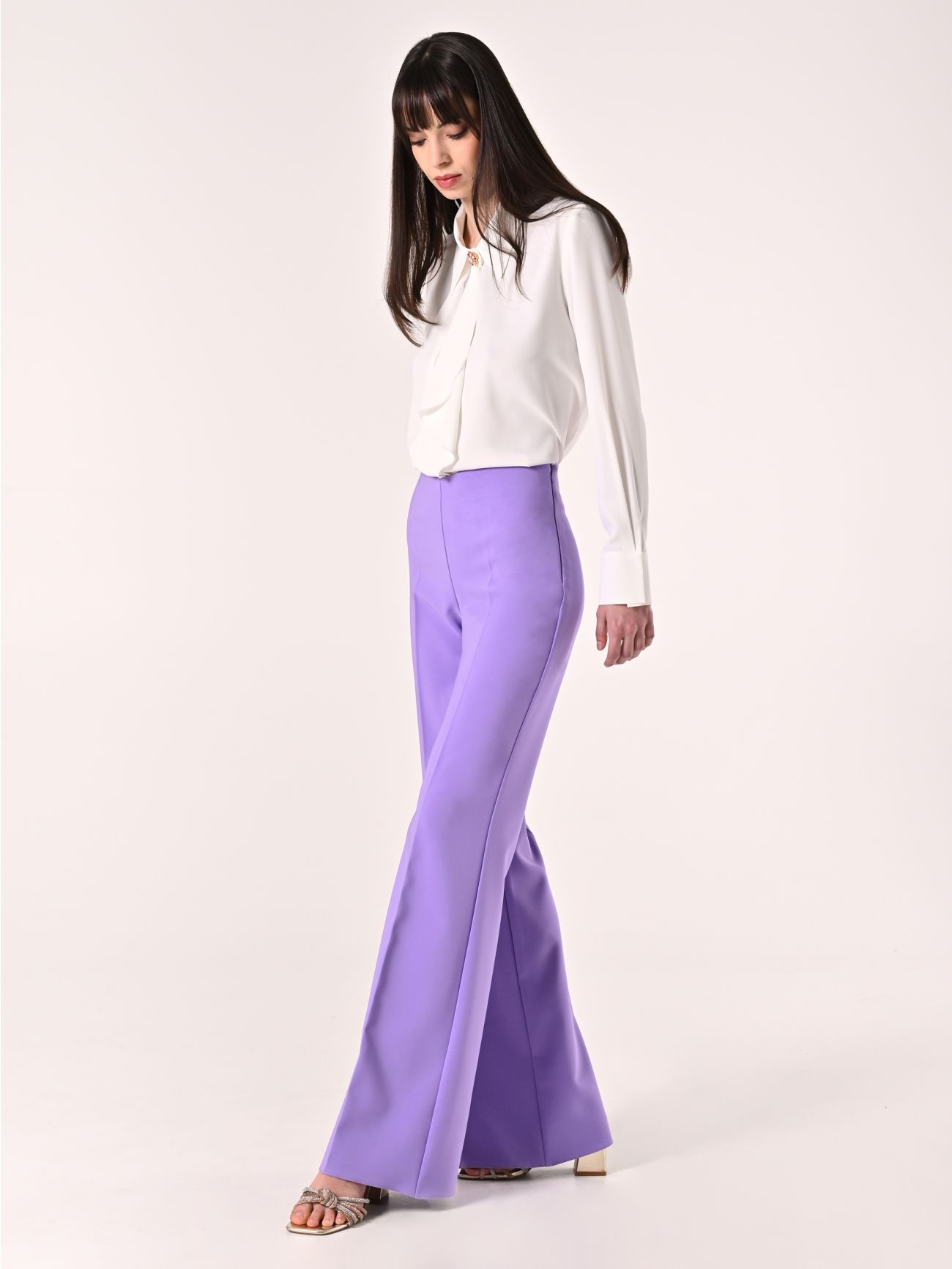Pantalón palazzo en tejido técnico morado in_i7