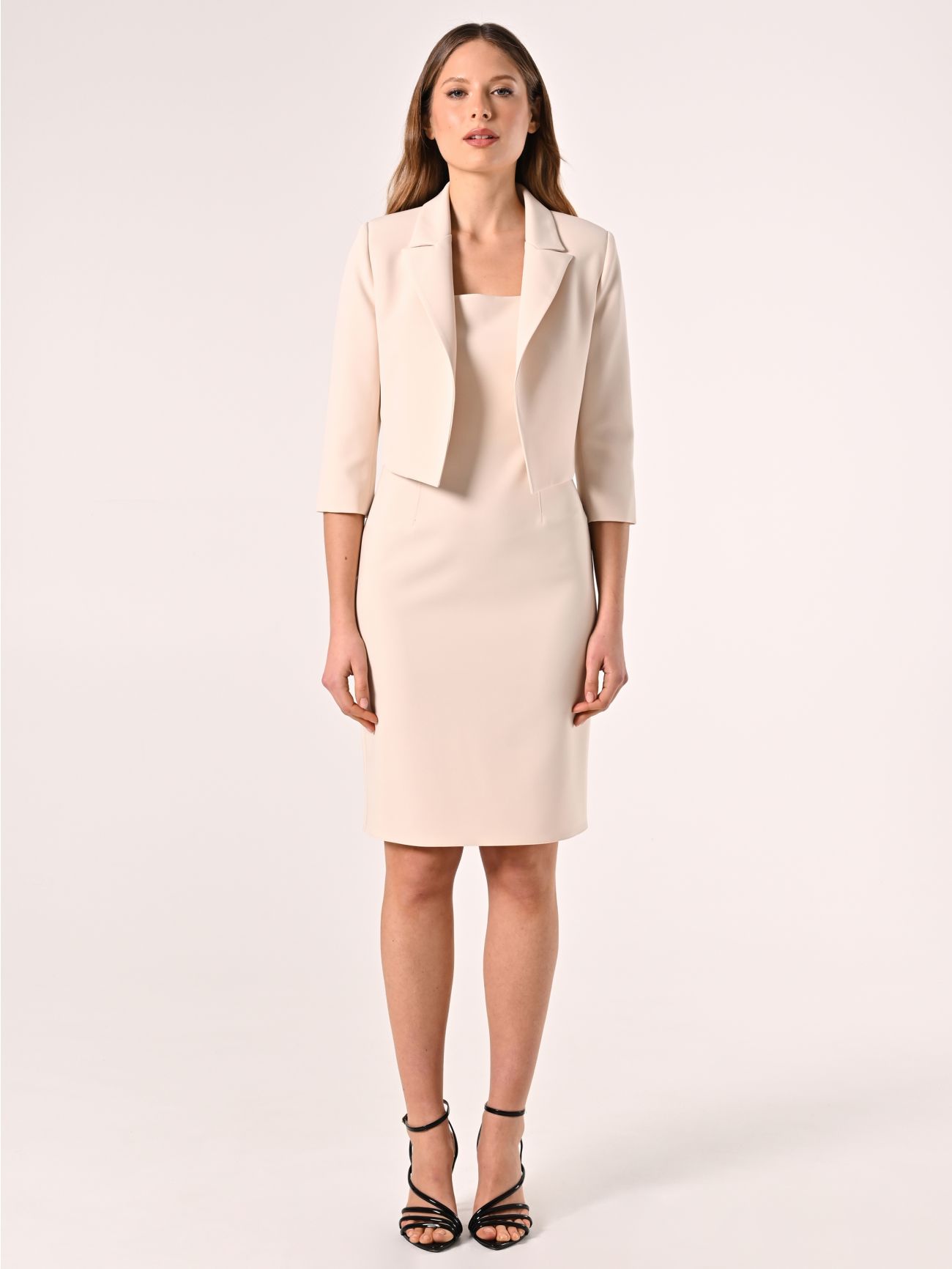 Short Jacket in Light Beige det_1