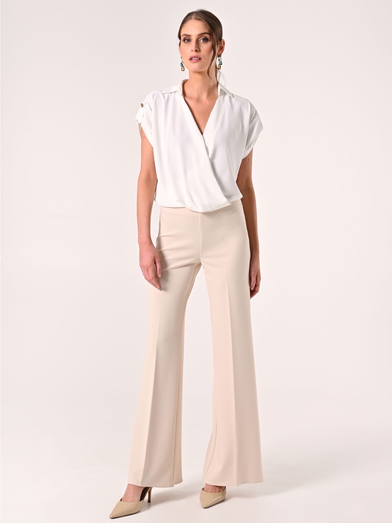 Pantalon beige clair en néoprène in_i7