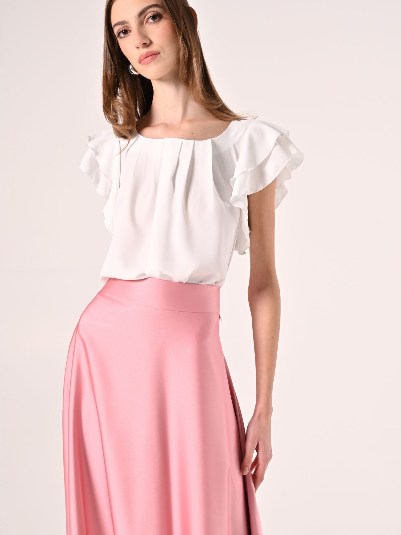Bluse mit Flügelärmeln in_i7