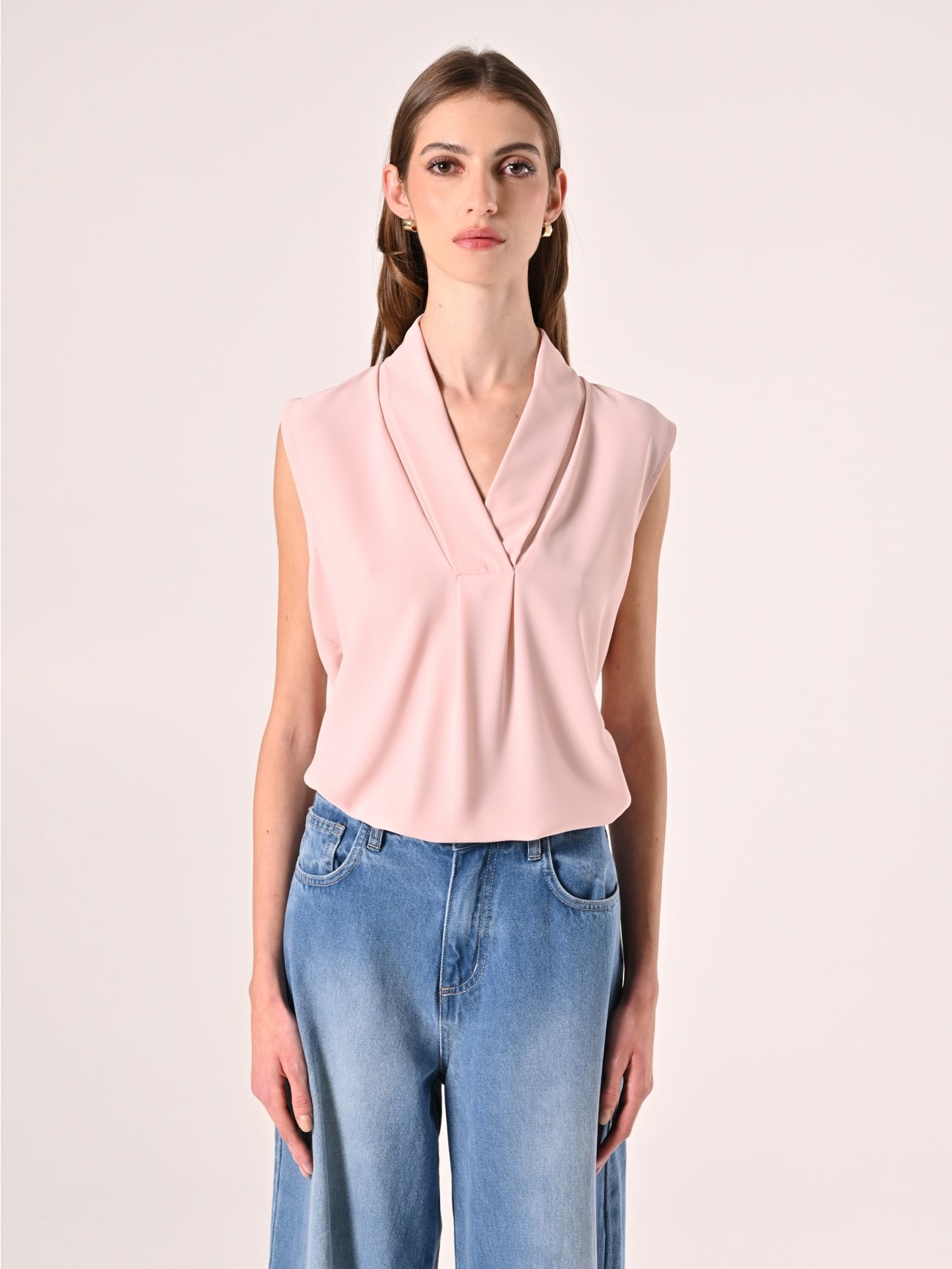 Blouse avec encolure à ourlet rose det_2