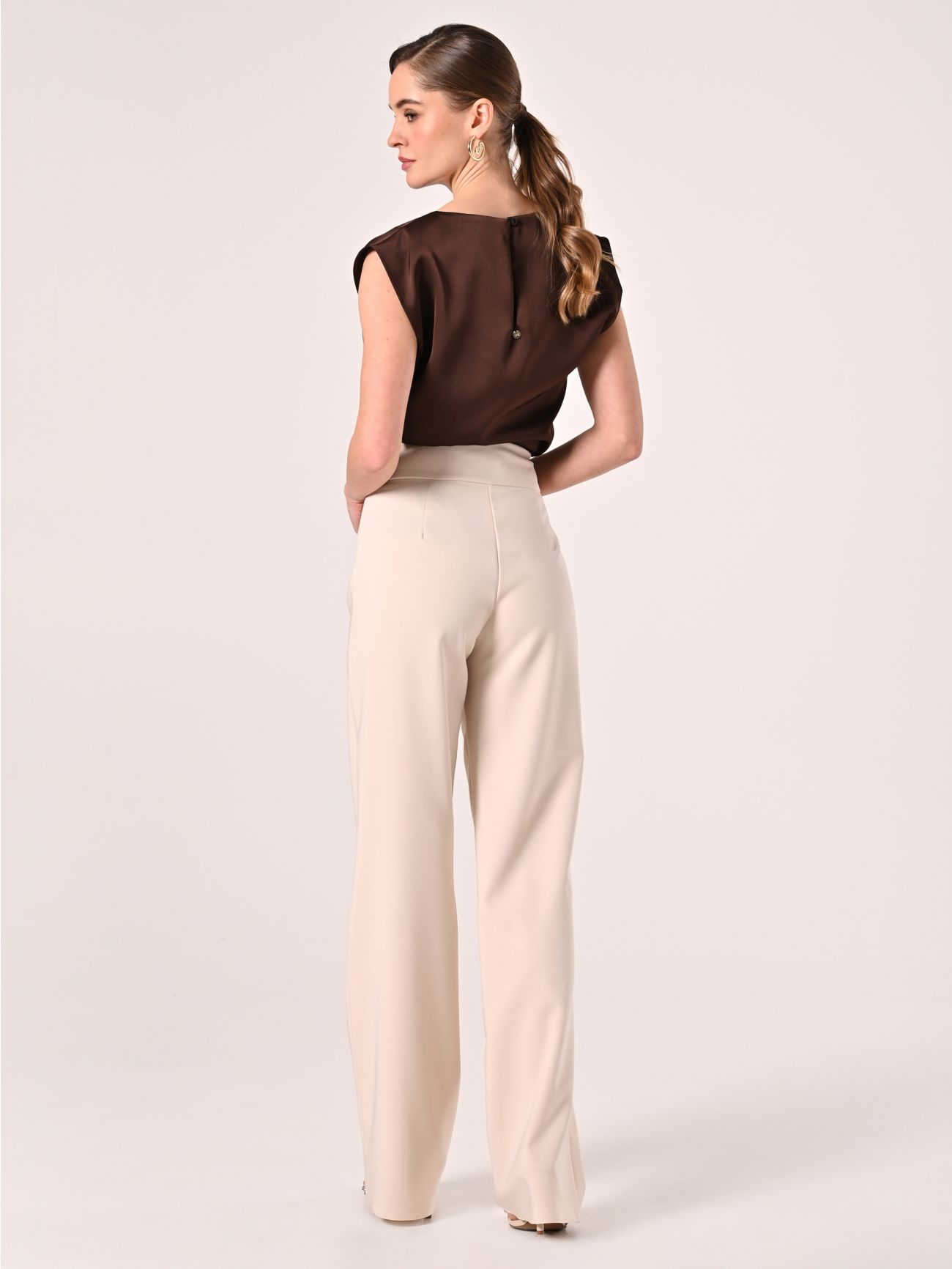 Flared Trousers in Light Beige Technical Fabric det_3