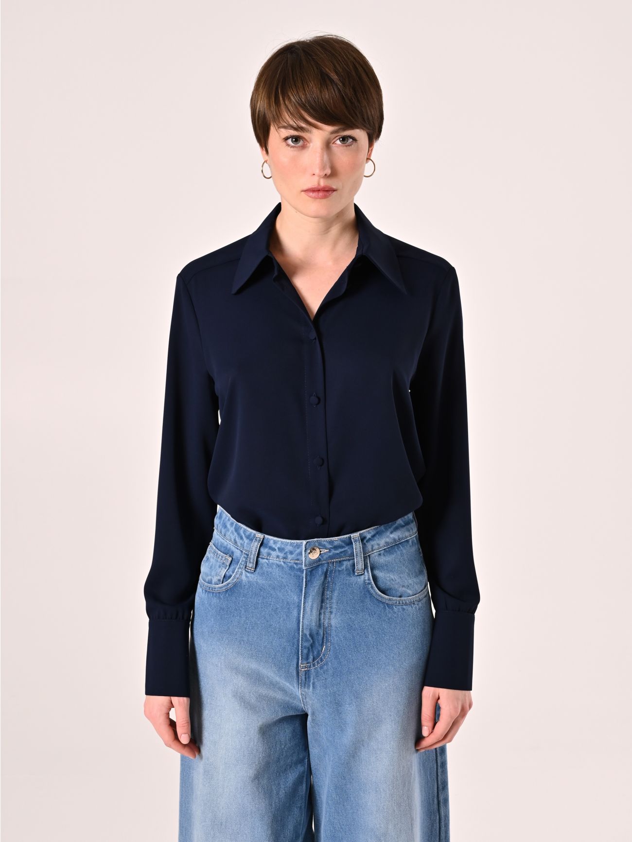 Chemise bleu marine det_2