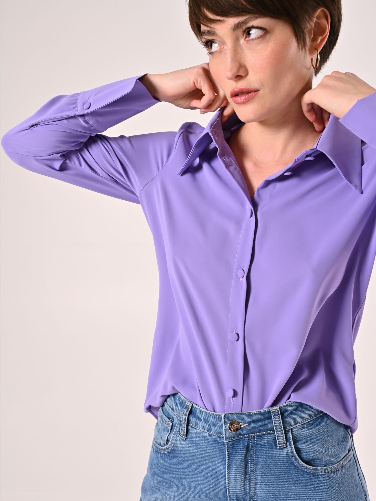Bluse in Lila in_i7