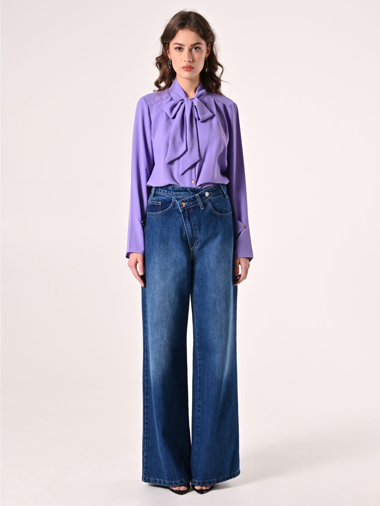 Blusa con Fiocco e Pinces Lilla det_1