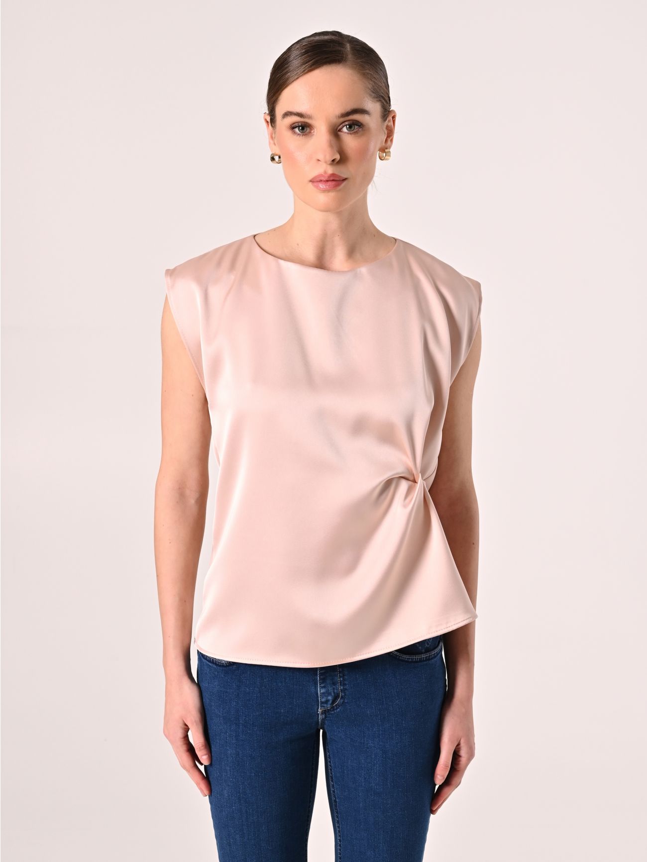 Ärmelloses Top aus Satin in Rosa det_2