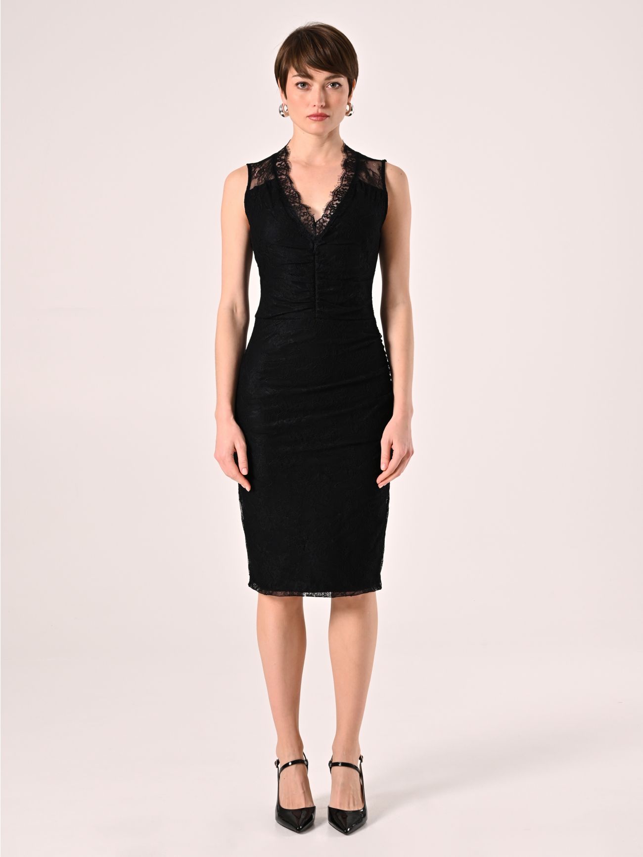 Lace Sheath Dress det_1
