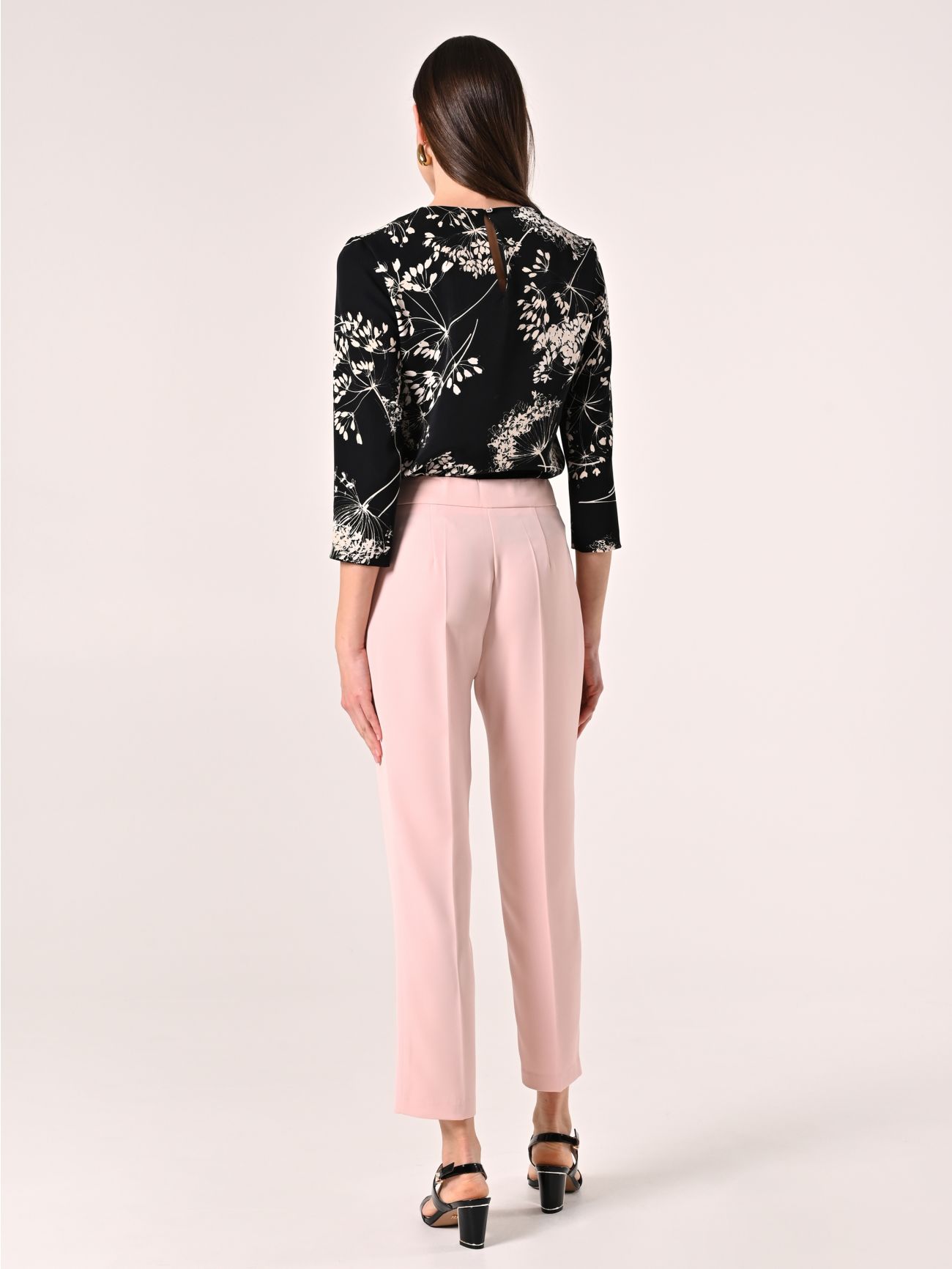 Trousers in Light Pink Cady det_3
