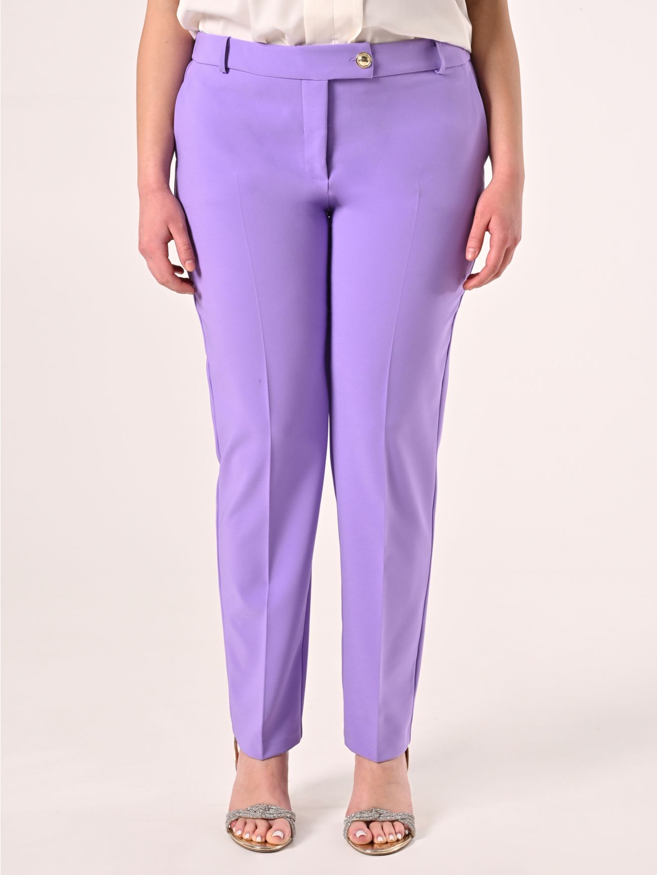 Pantalón curvy de tejido técnico lila det_2