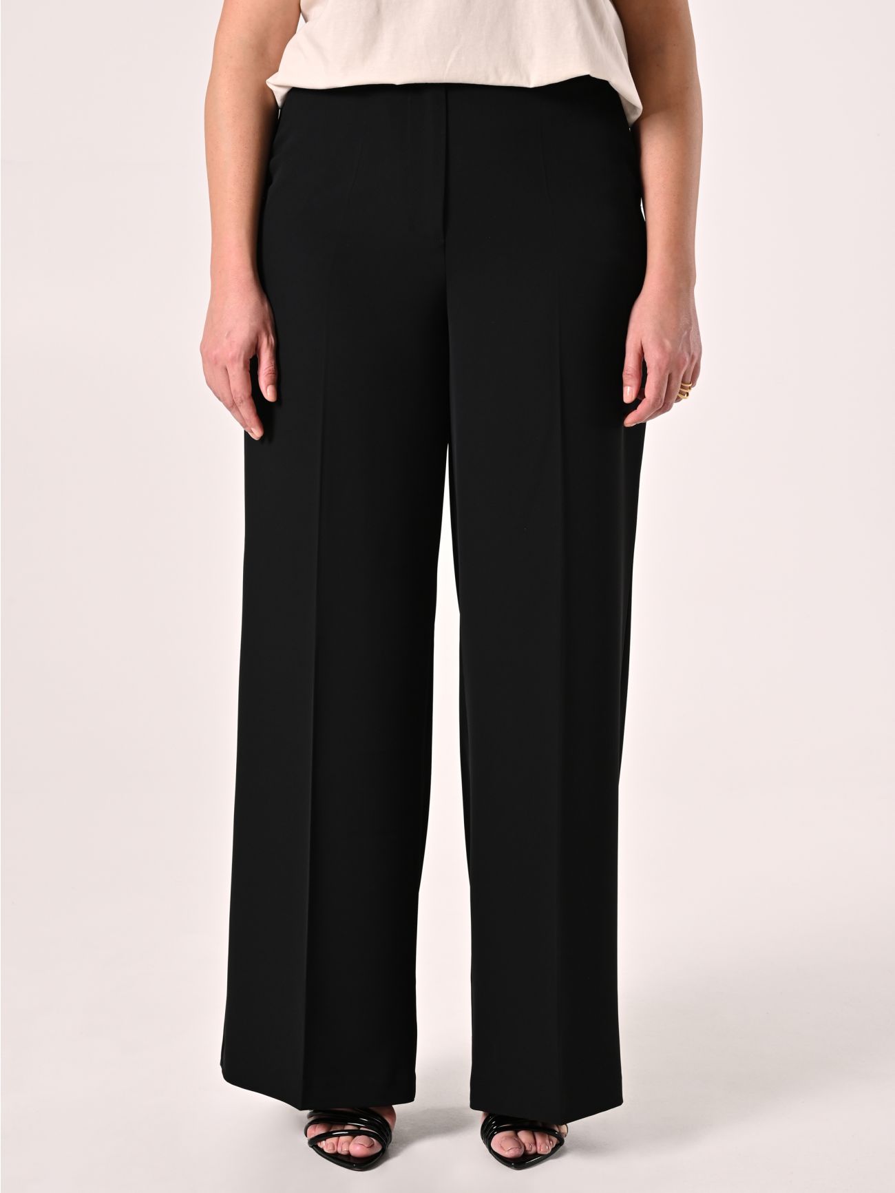 Pantalón palazzo curvy en cady negro det_2