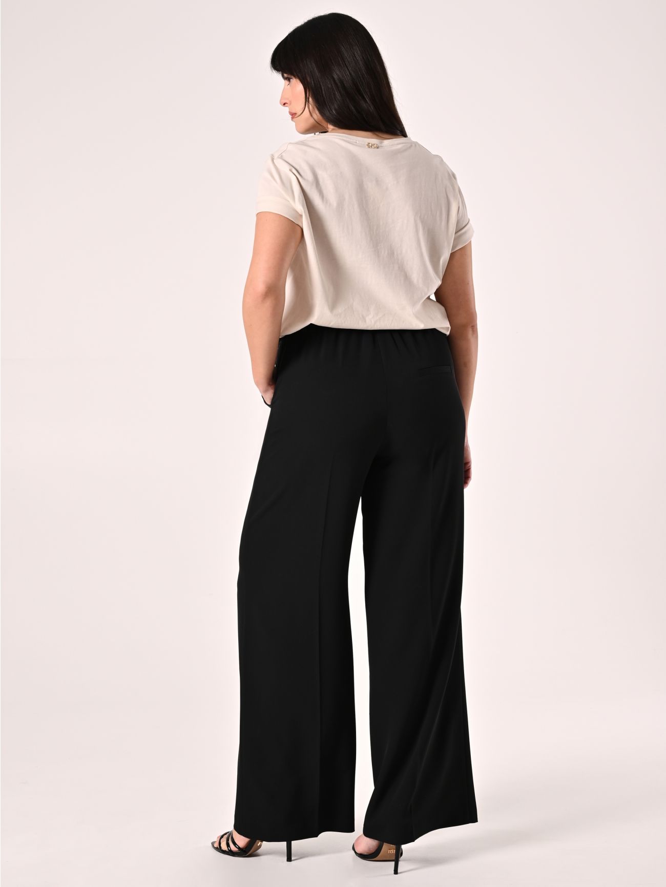 Pantalón palazzo curvy en cady negro det_3