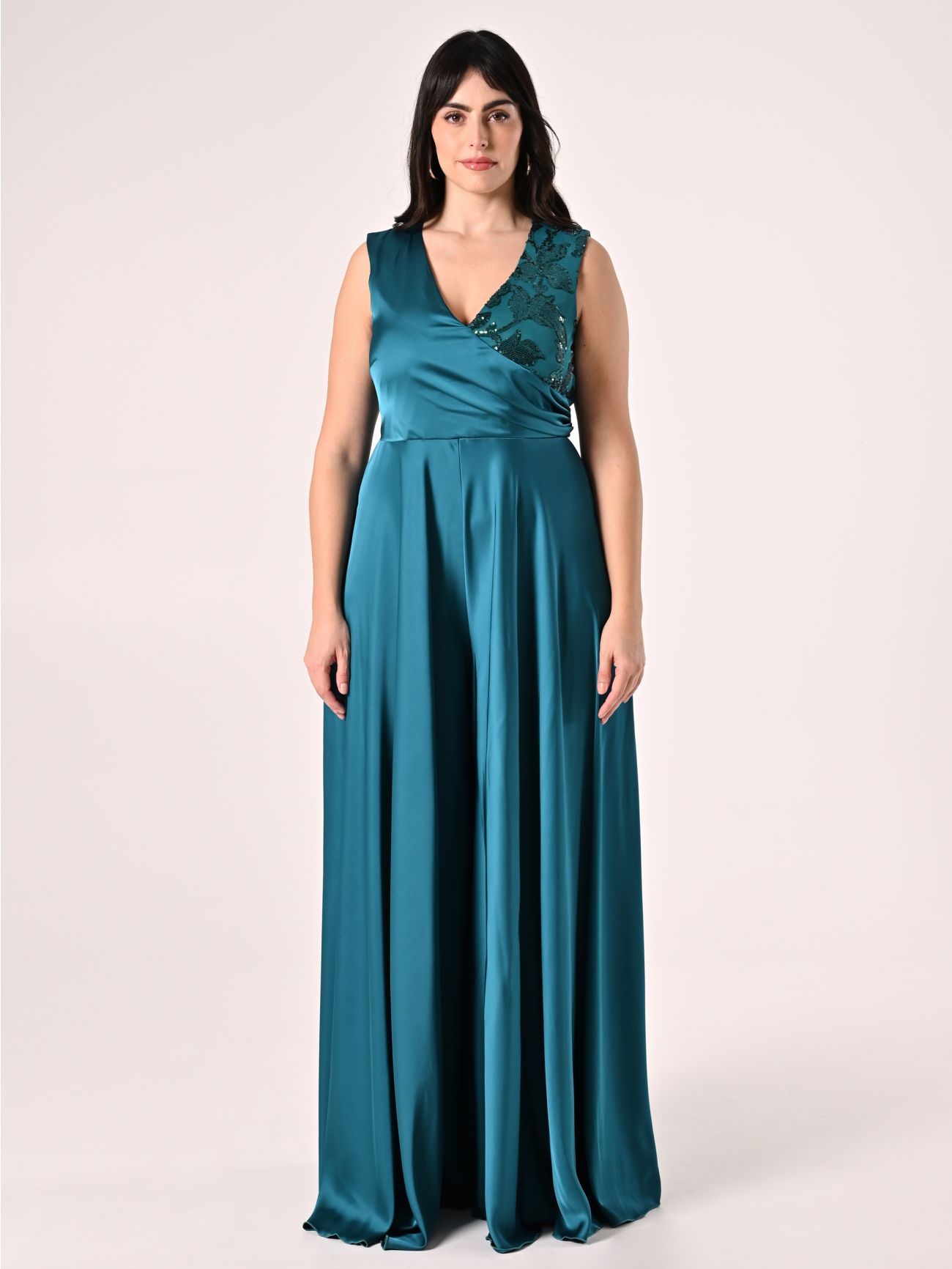 Curvy Green Jumpsuit with Sequins det_1