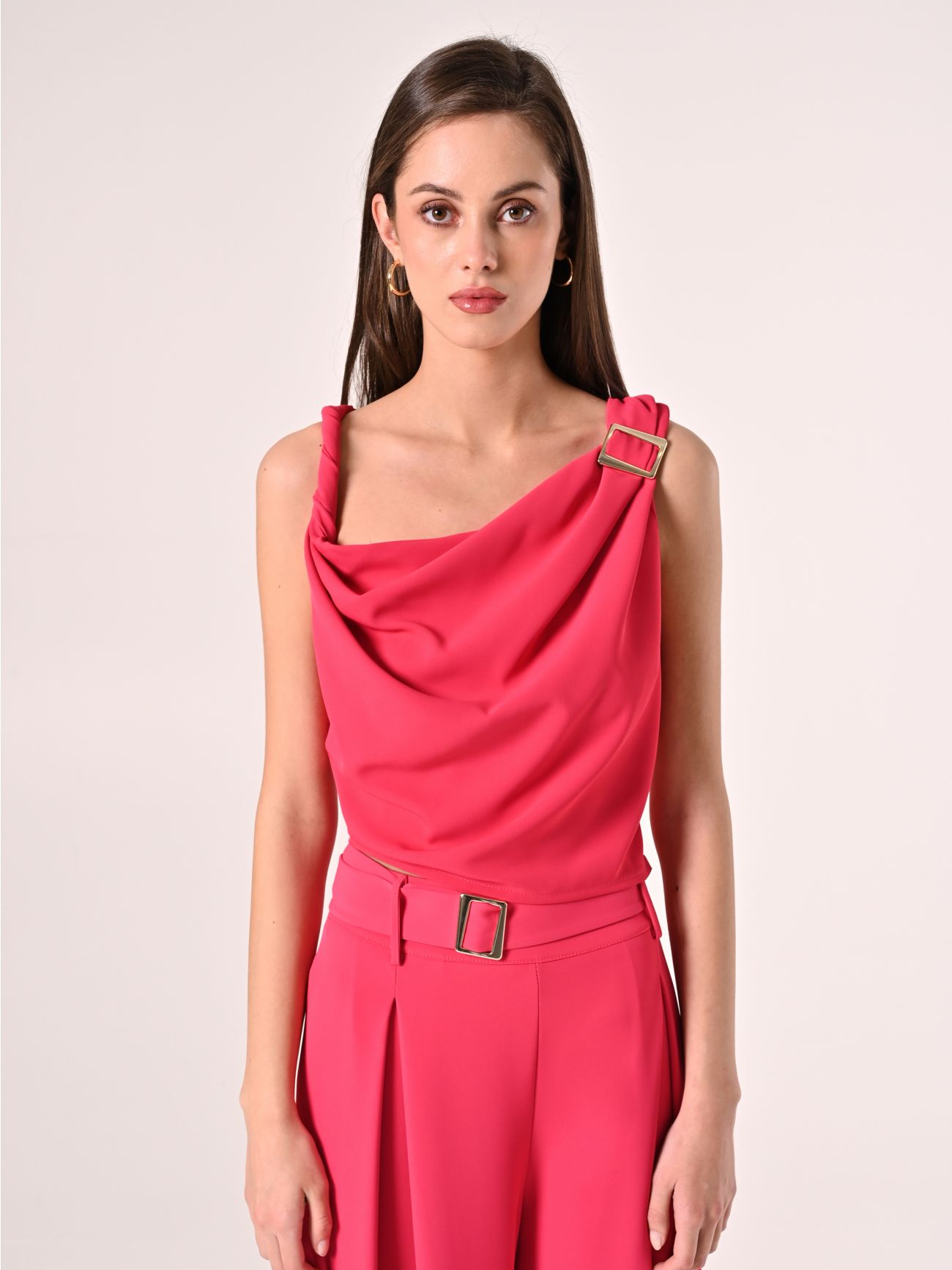 Top Fuxia con spalline Asimmetriche det_2