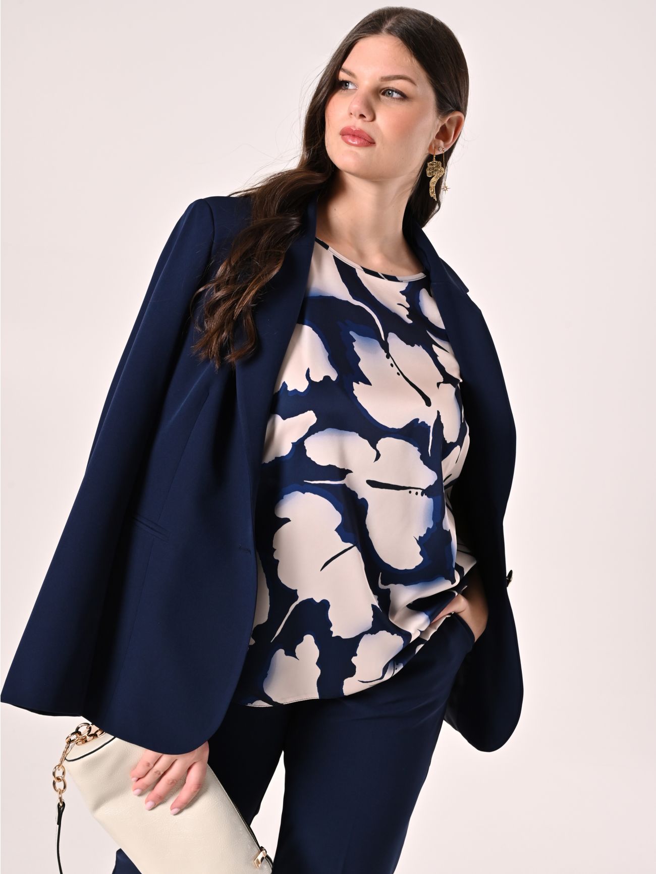 Blusa curvy con estampado floral  Rinascimento