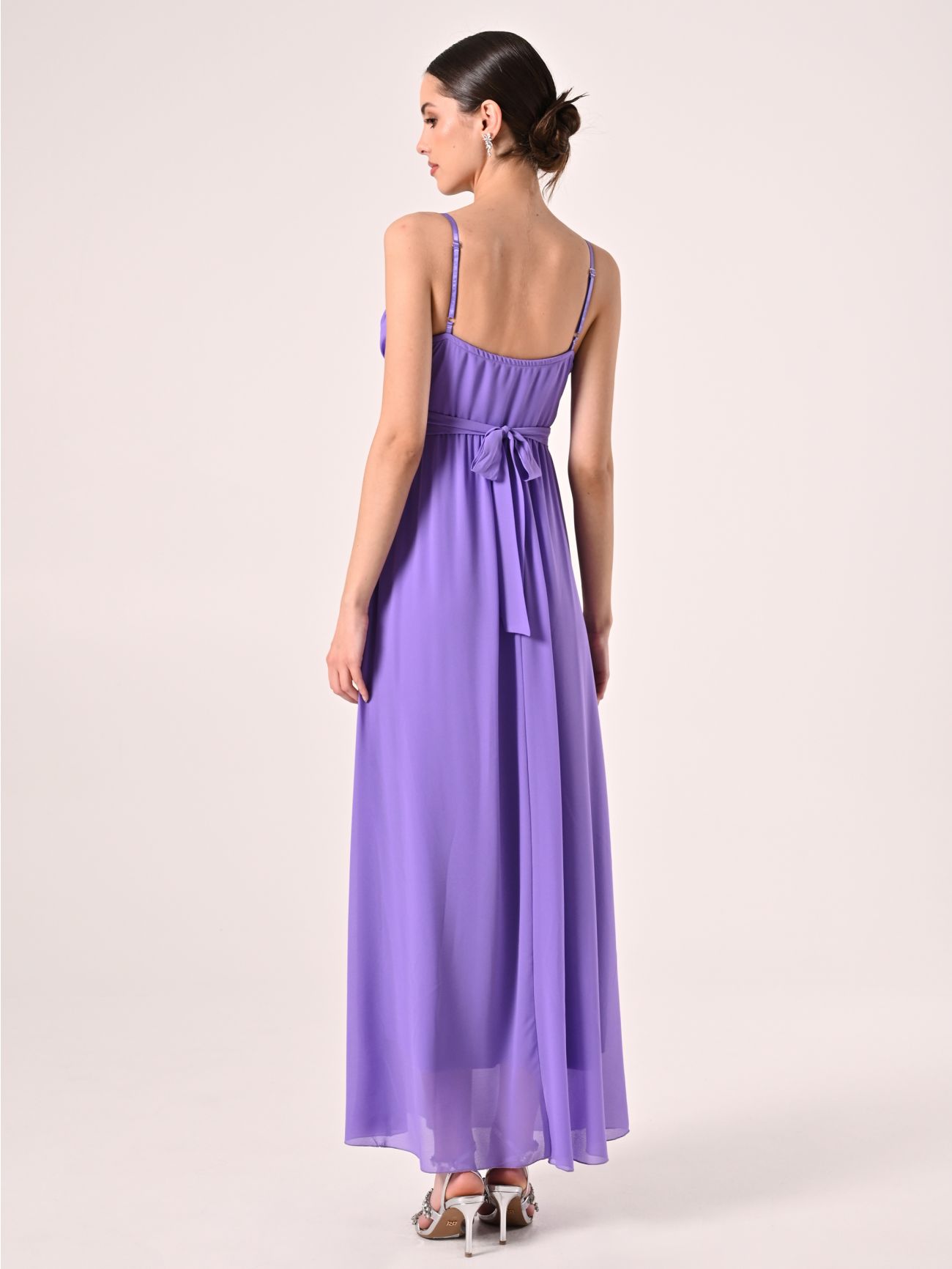 Georgette-Kleid im Empire-Schnitt in Lila det_3