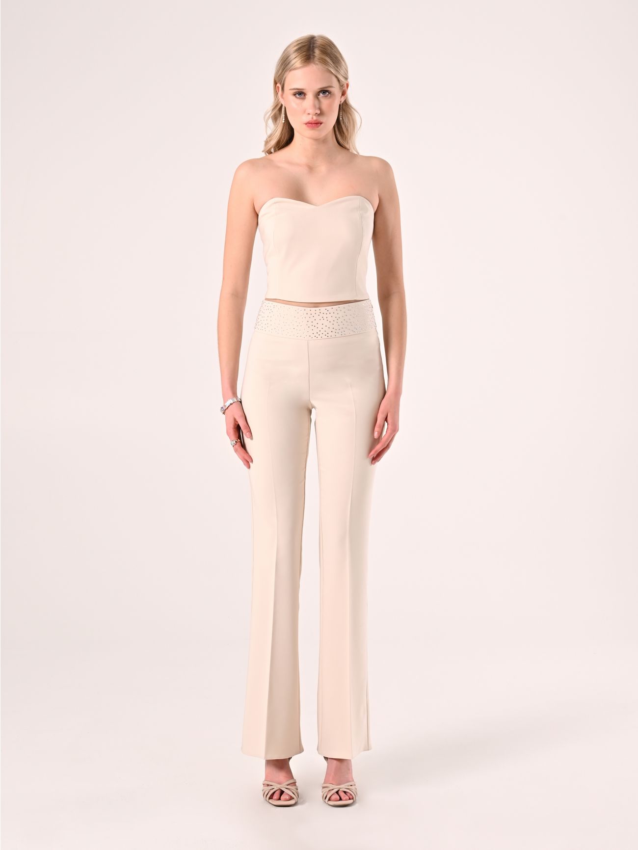 Pantaloni Beige con Strass det_1