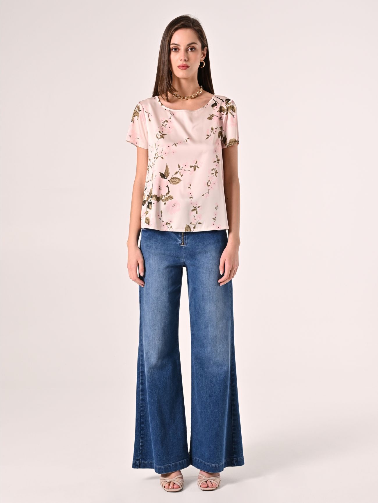 Bluse mit Blumenmuster det_1