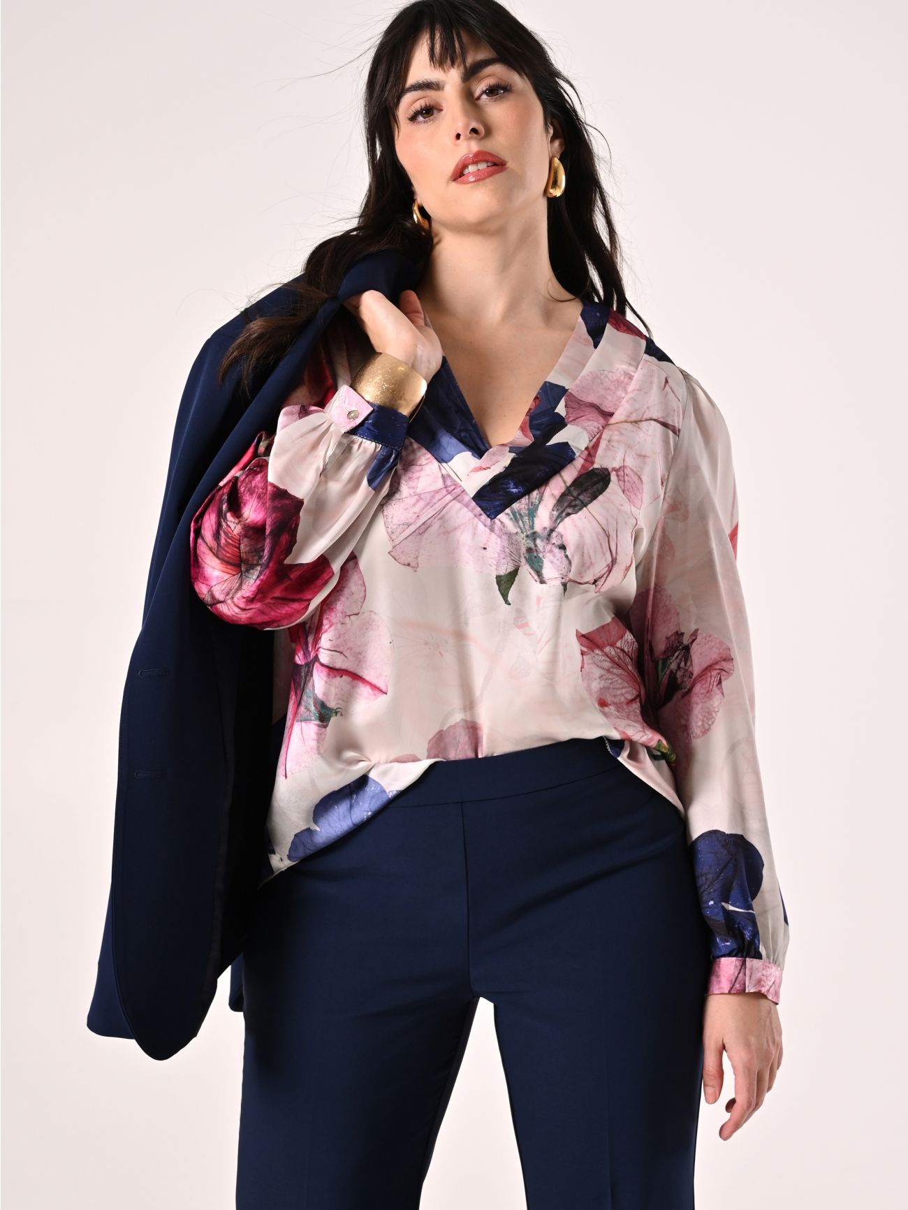 Blusa curvy con estampado floral  Rinascimento