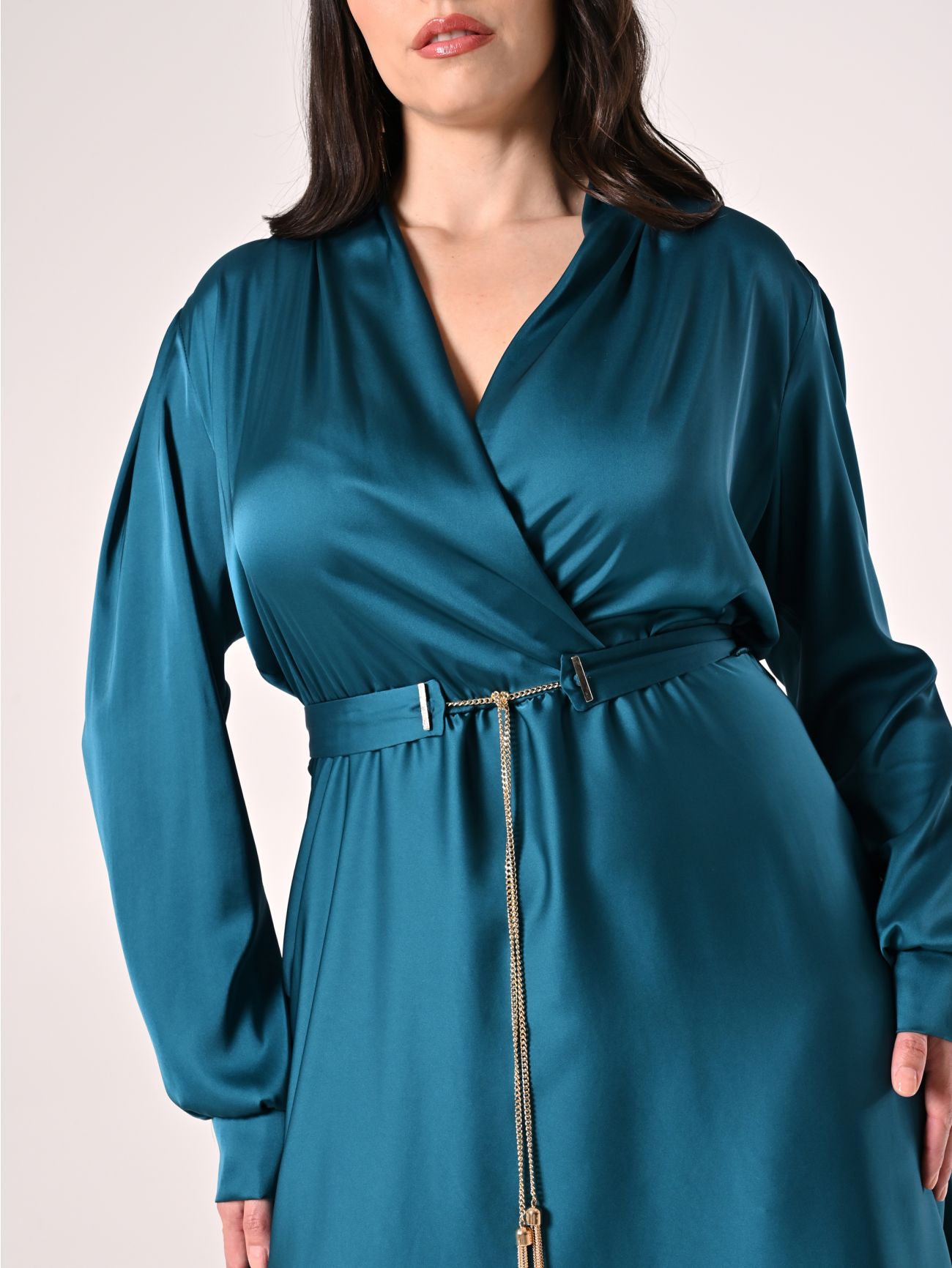 Royal Green Curvy Satin Dress in_i5