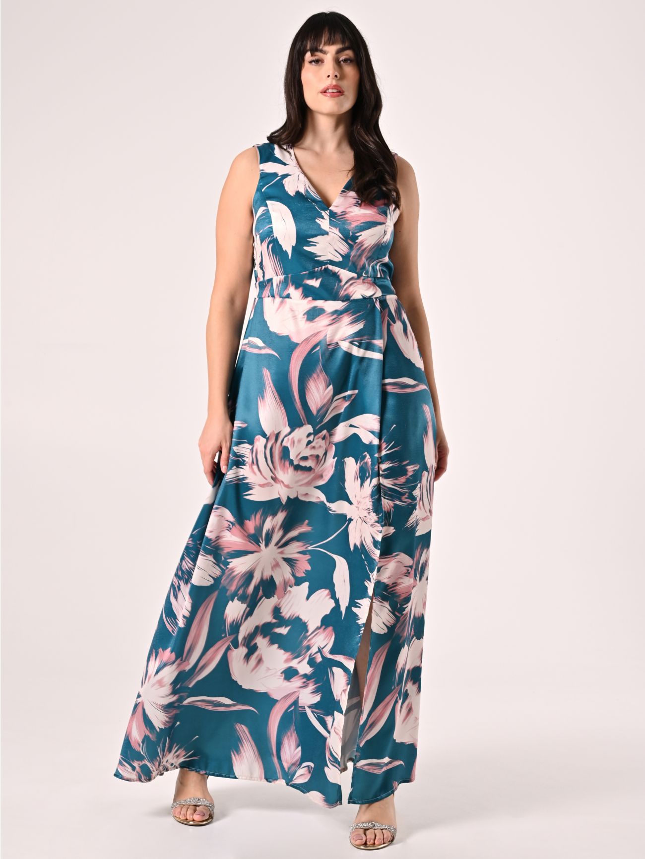 Curvy Long Floral-print Dress in_i7