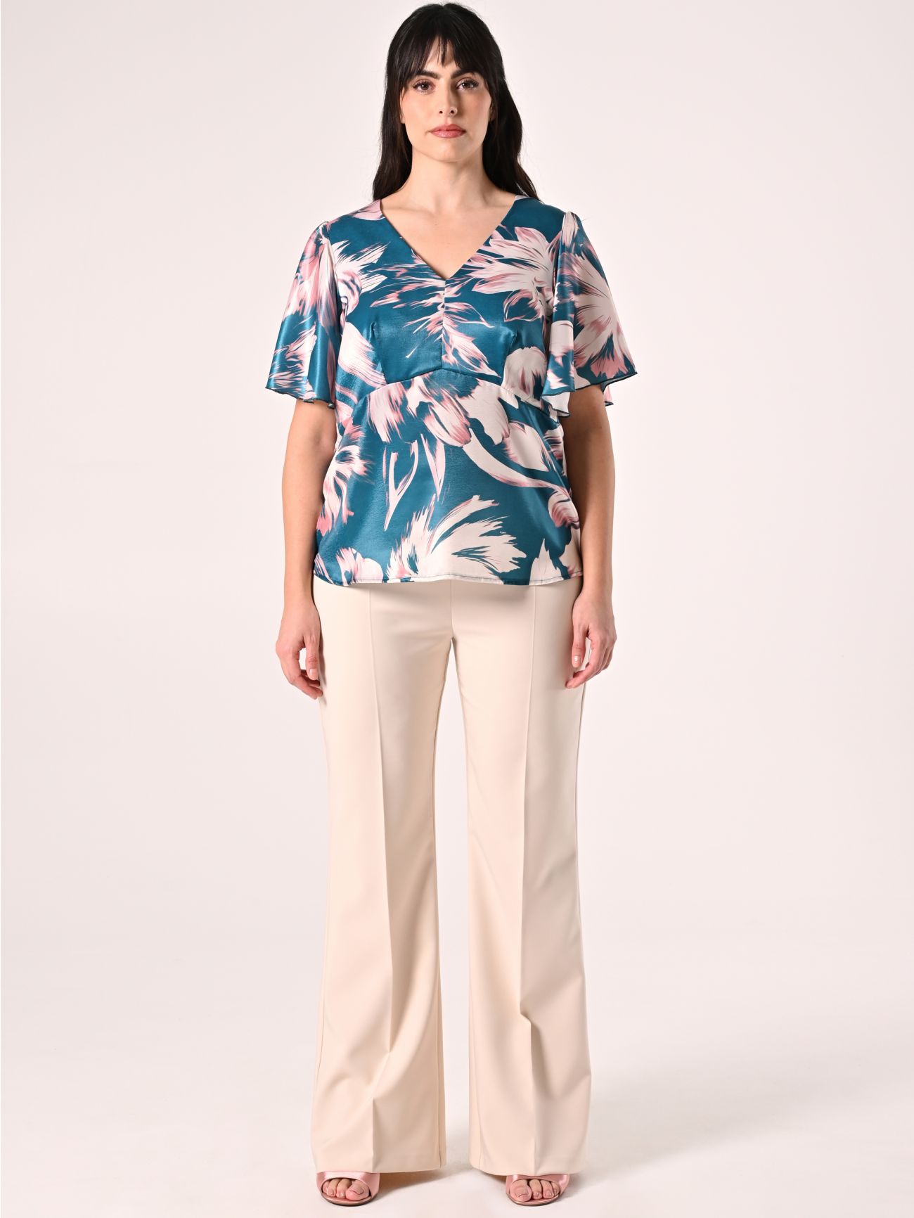Top curvy fleuri det_1
