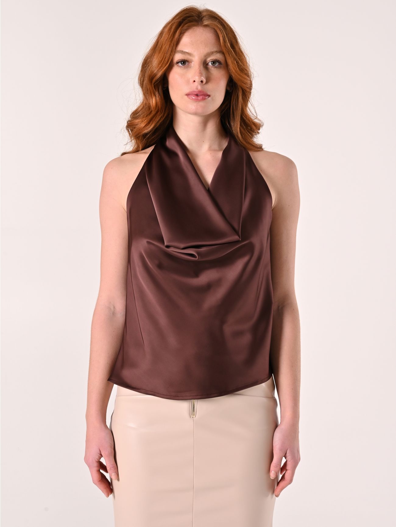 Top en satin couleur chocolat det_2