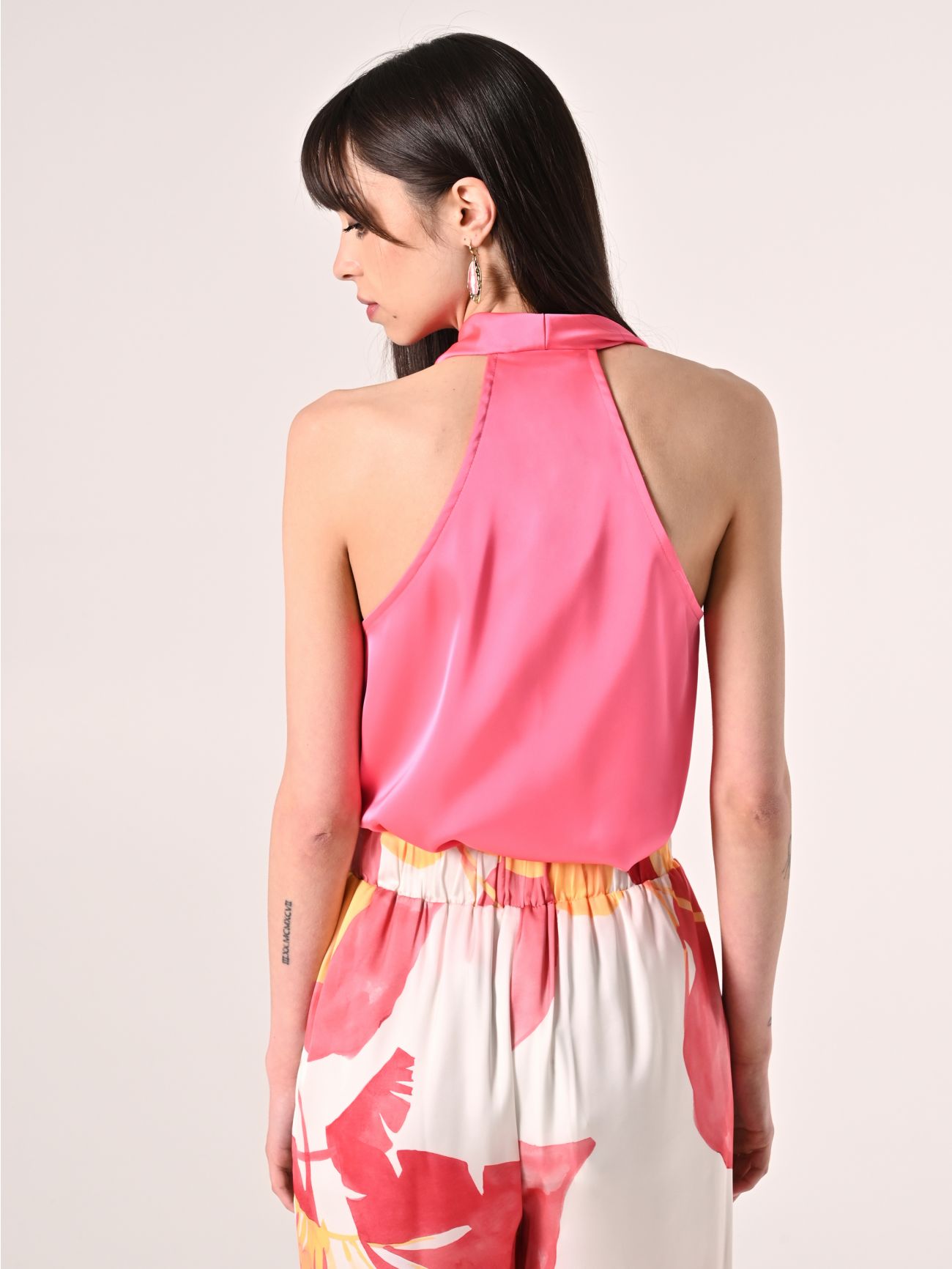 Fuchsia Satin Top det_3